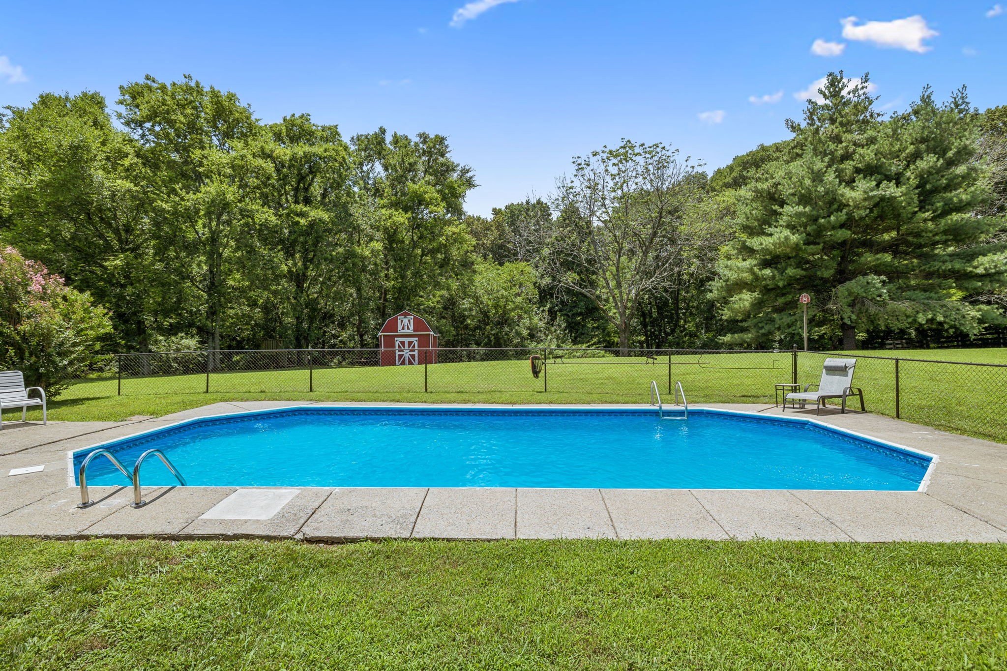 1009 Bunker Hill Dr