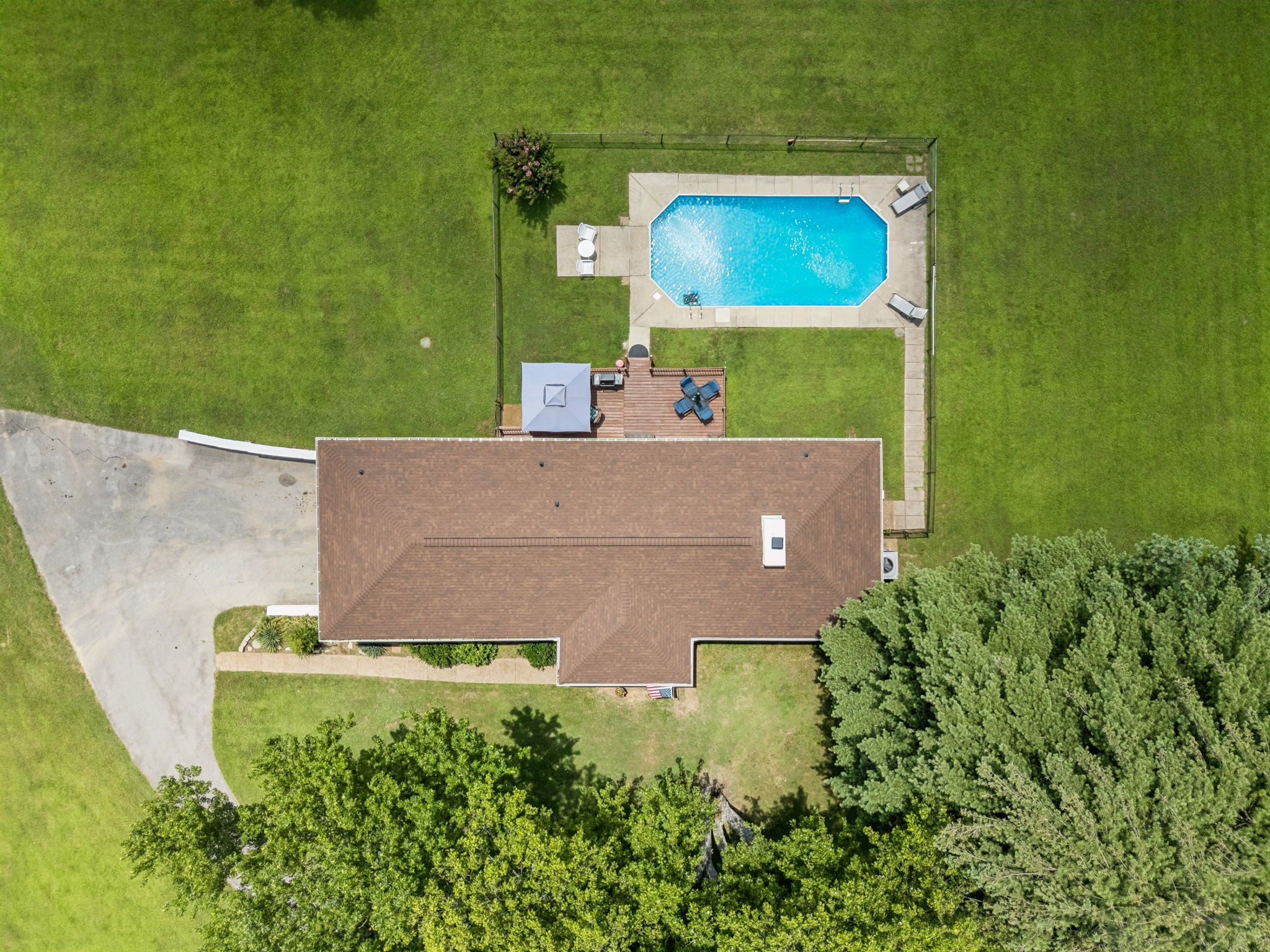 1009 Bunker Hill Dr
