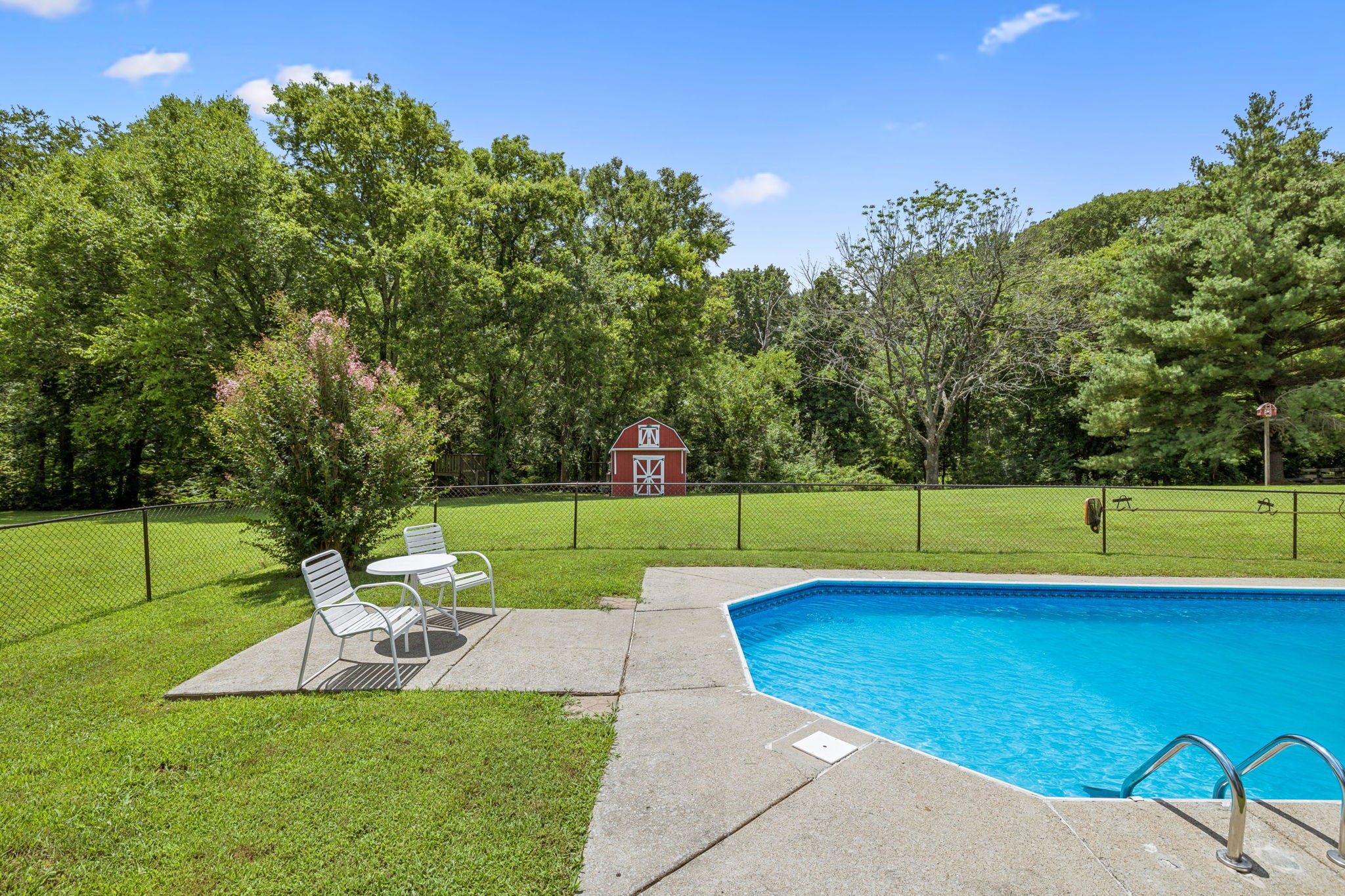 1009 Bunker Hill Dr