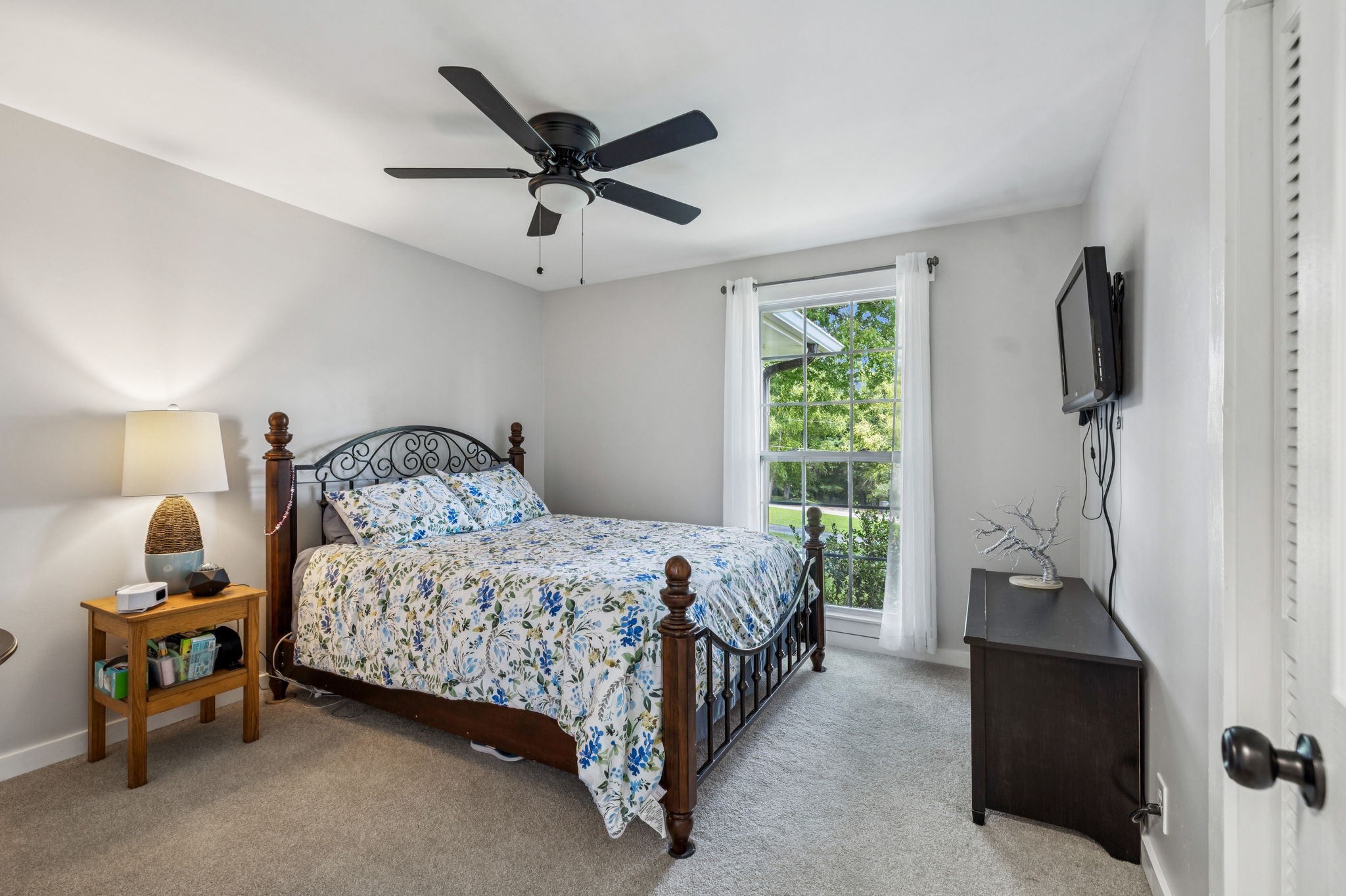1009 Bunker Hill Dr