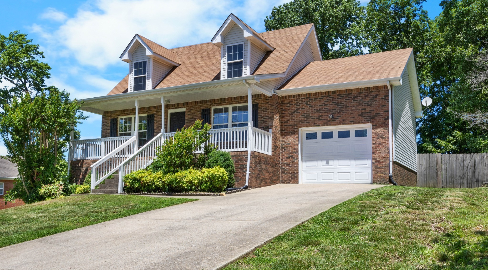 1729 Hazelwood Rd