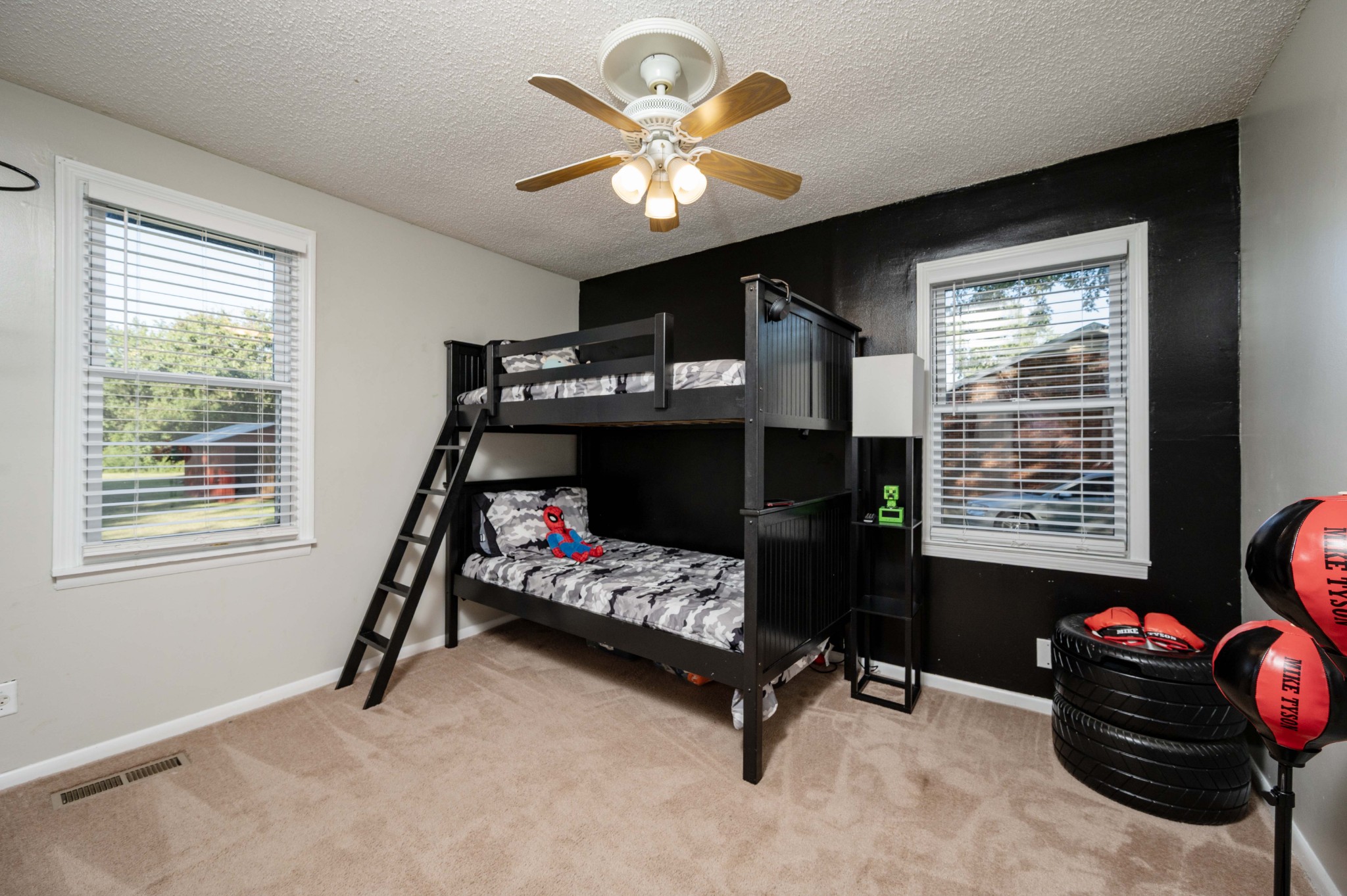 8106 Cooper Dr