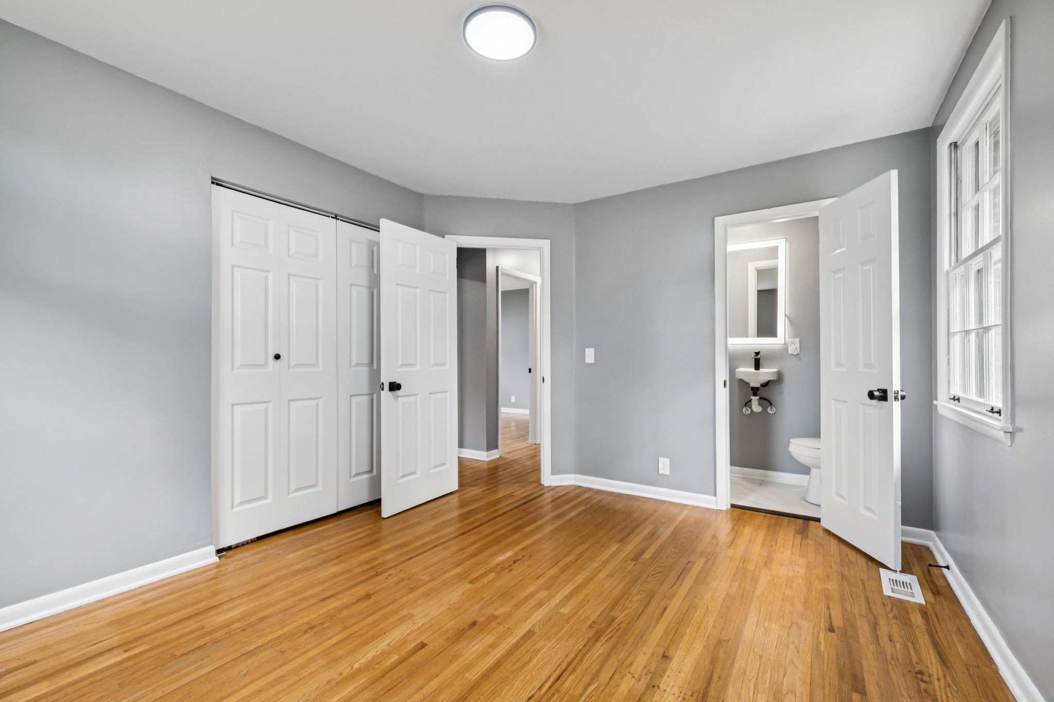 1518 Cameron Ct