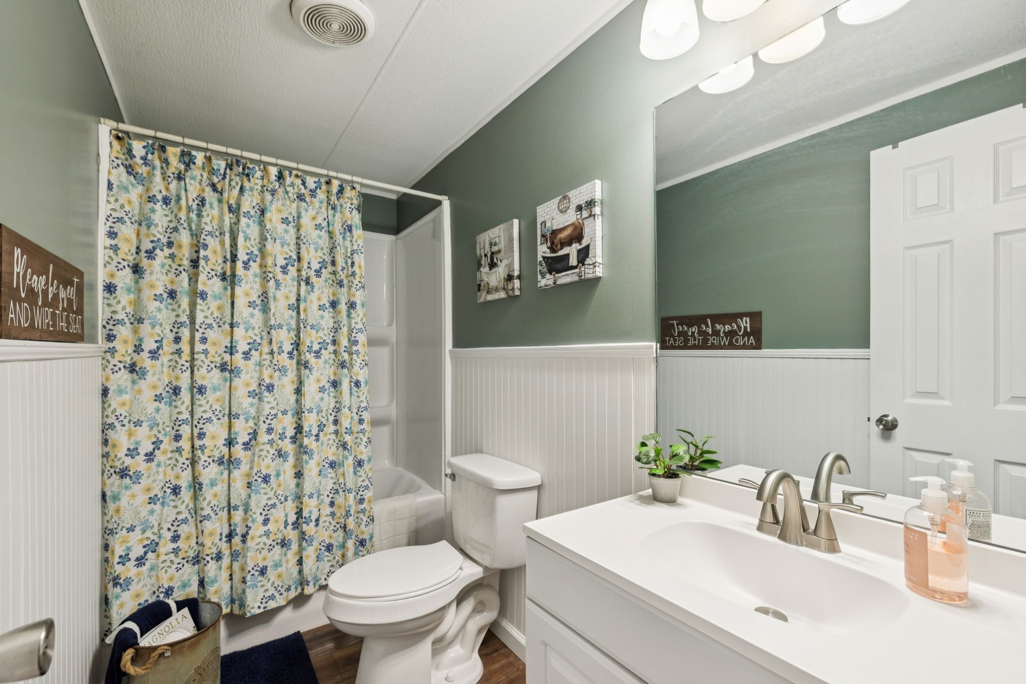 2108 Lance Ct