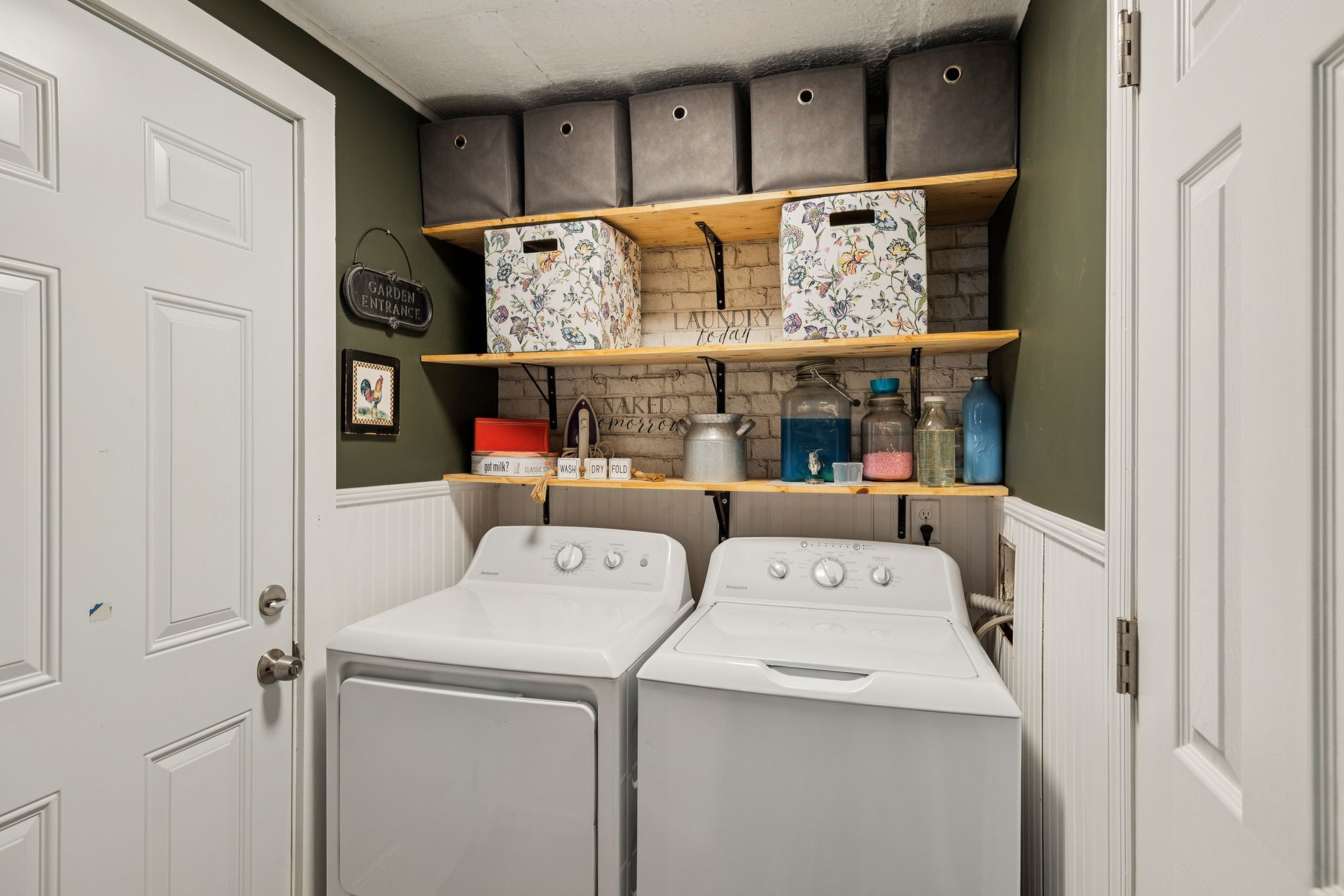 2108 Lance Ct