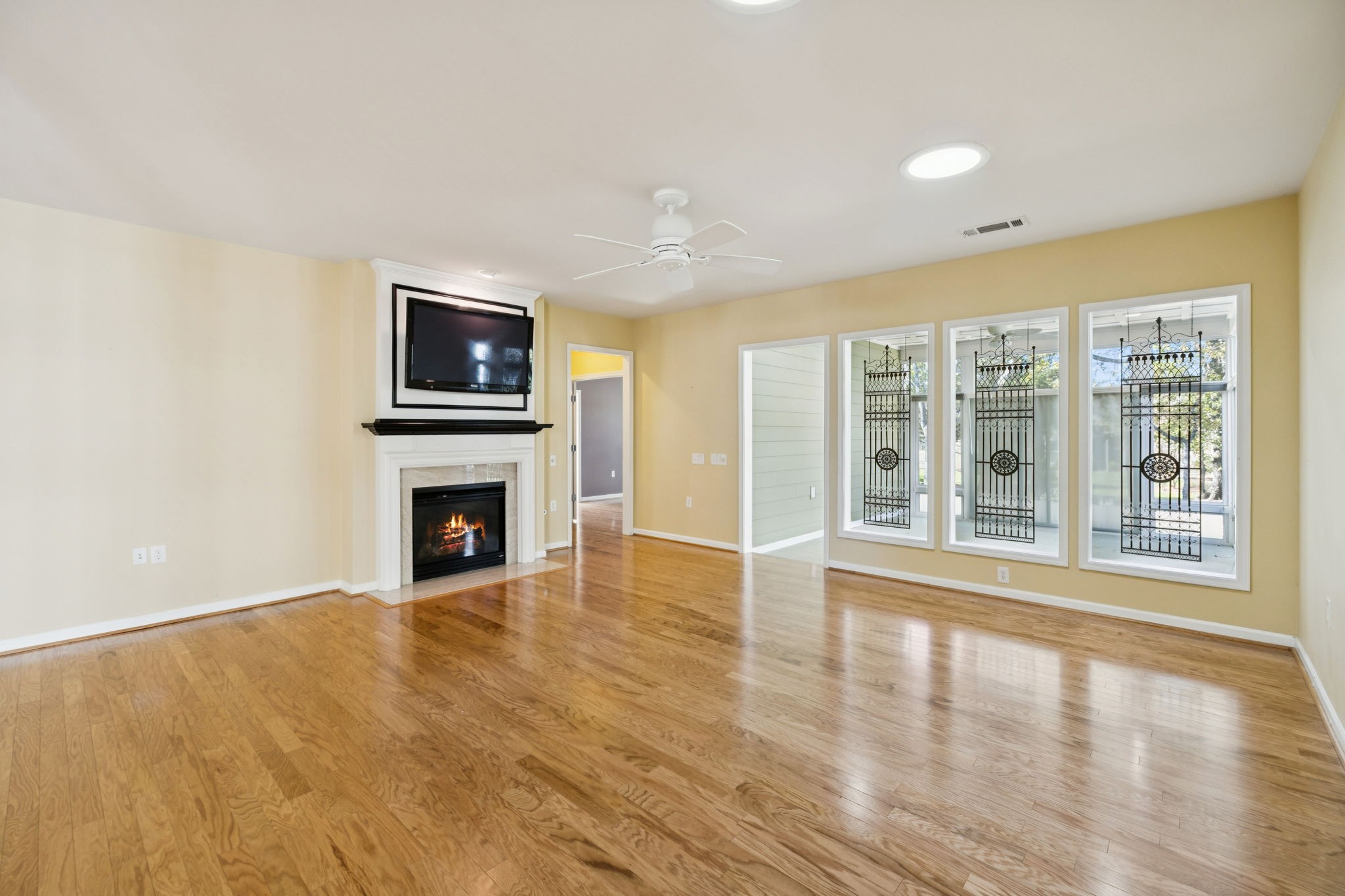 113 Navy Cir