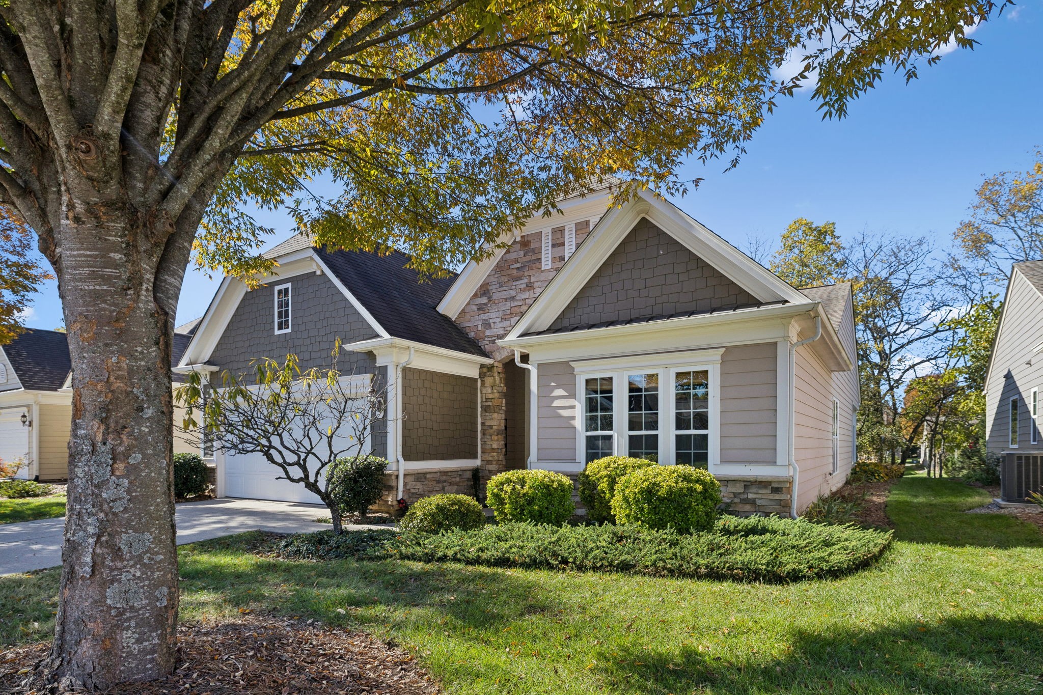 113 Navy Cir