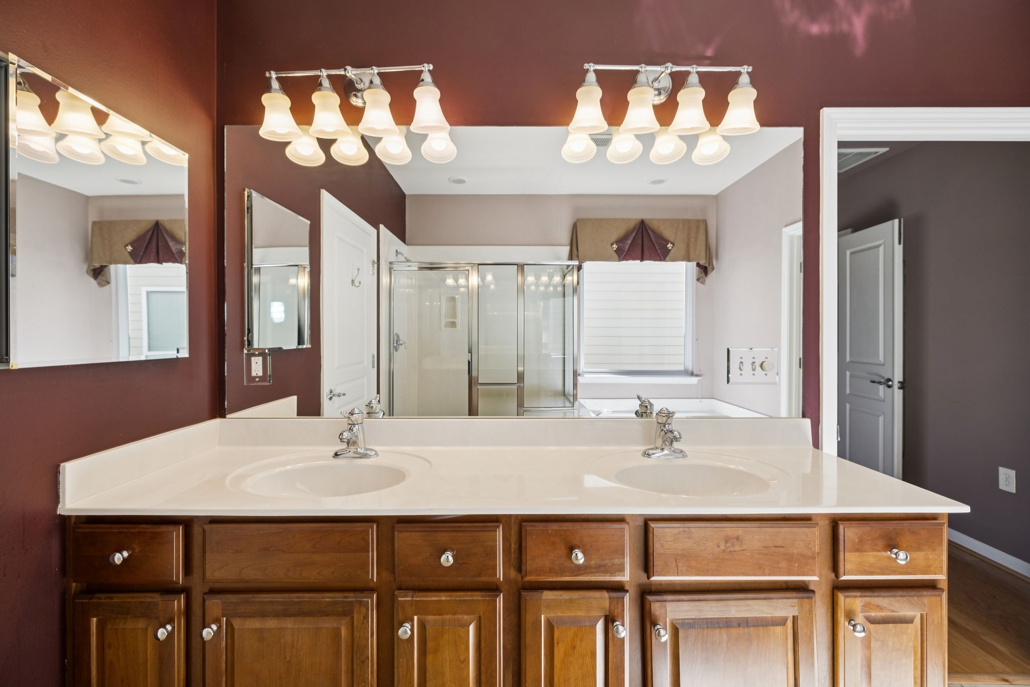 113 Navy Cir