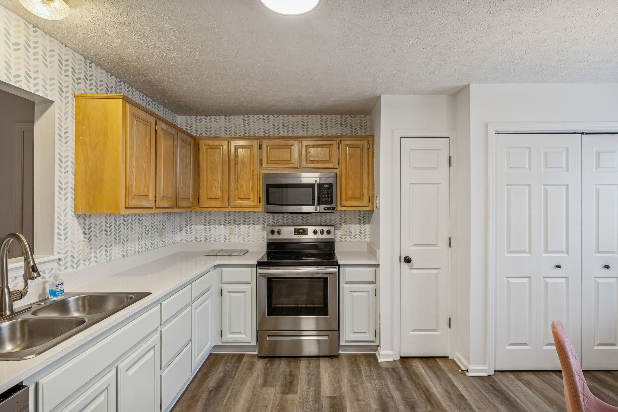 1304 Island View Ct