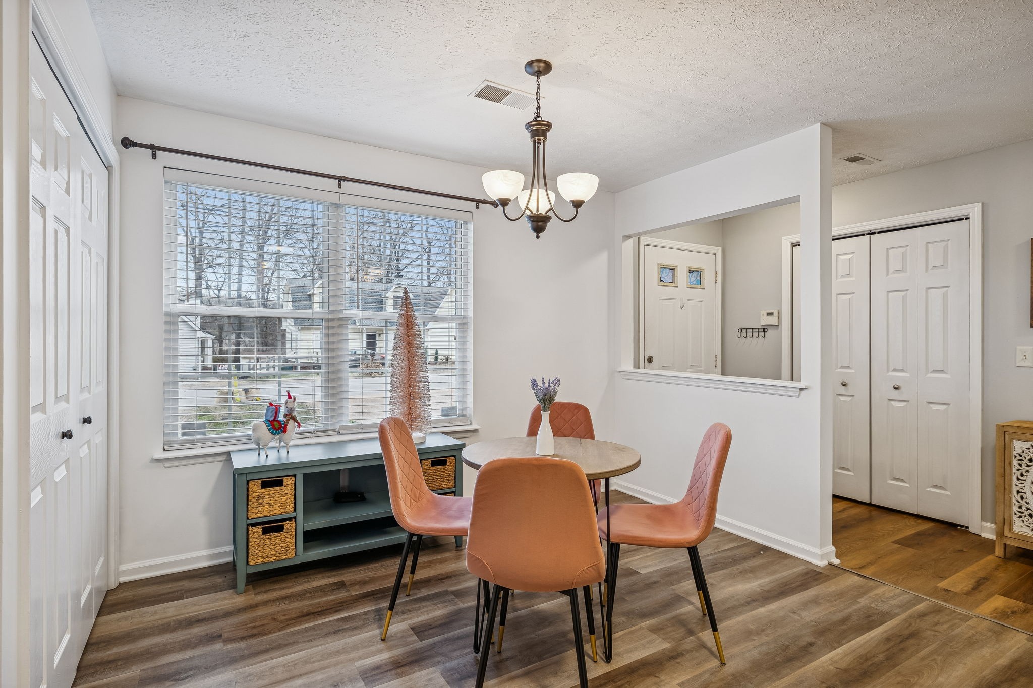 1304 Island View Ct