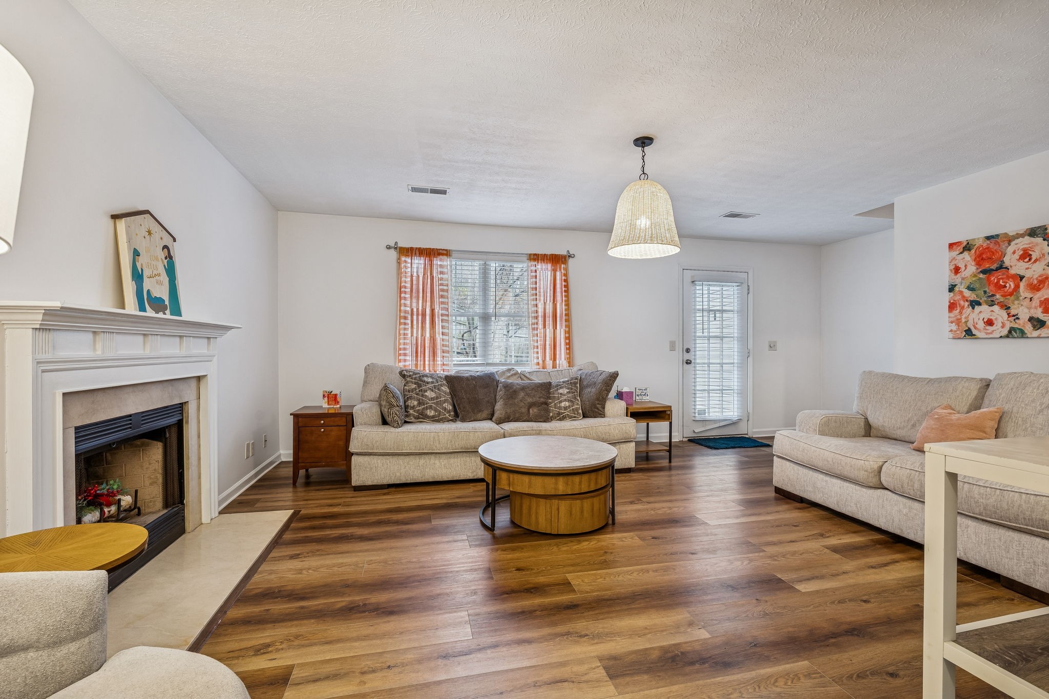 1304 Island View Ct