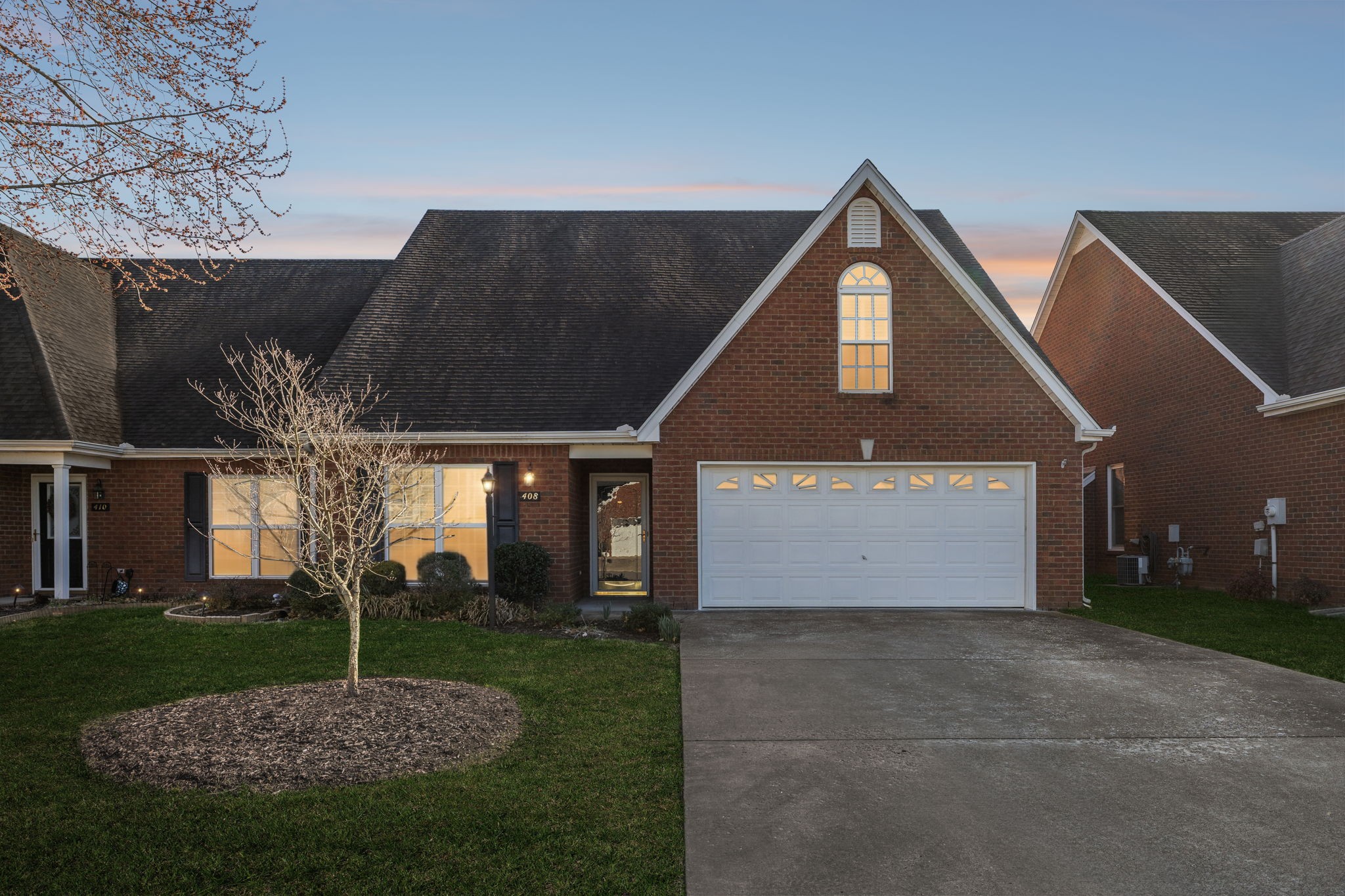 408 Golfview Ct