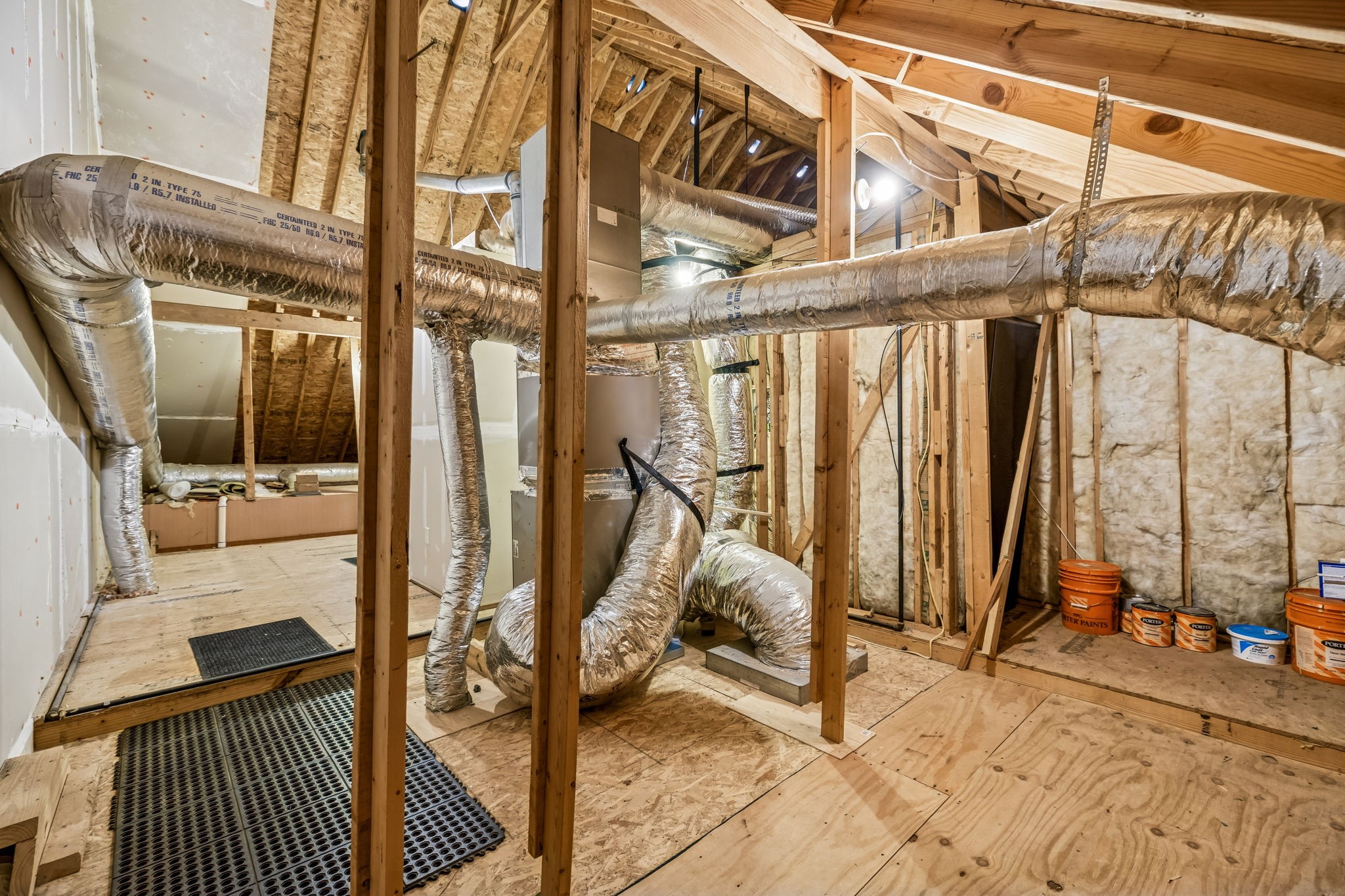 408 Golfview Ct