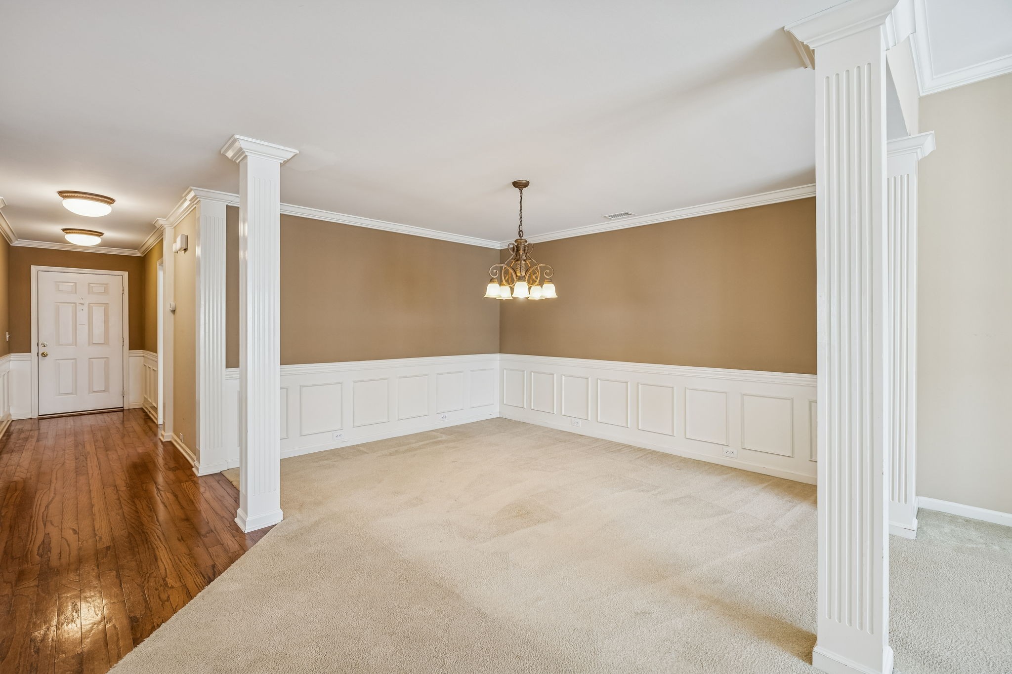 408 Golfview Ct