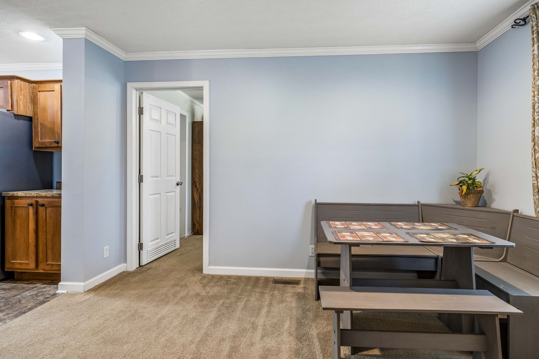 2510 Lewisburg Pike