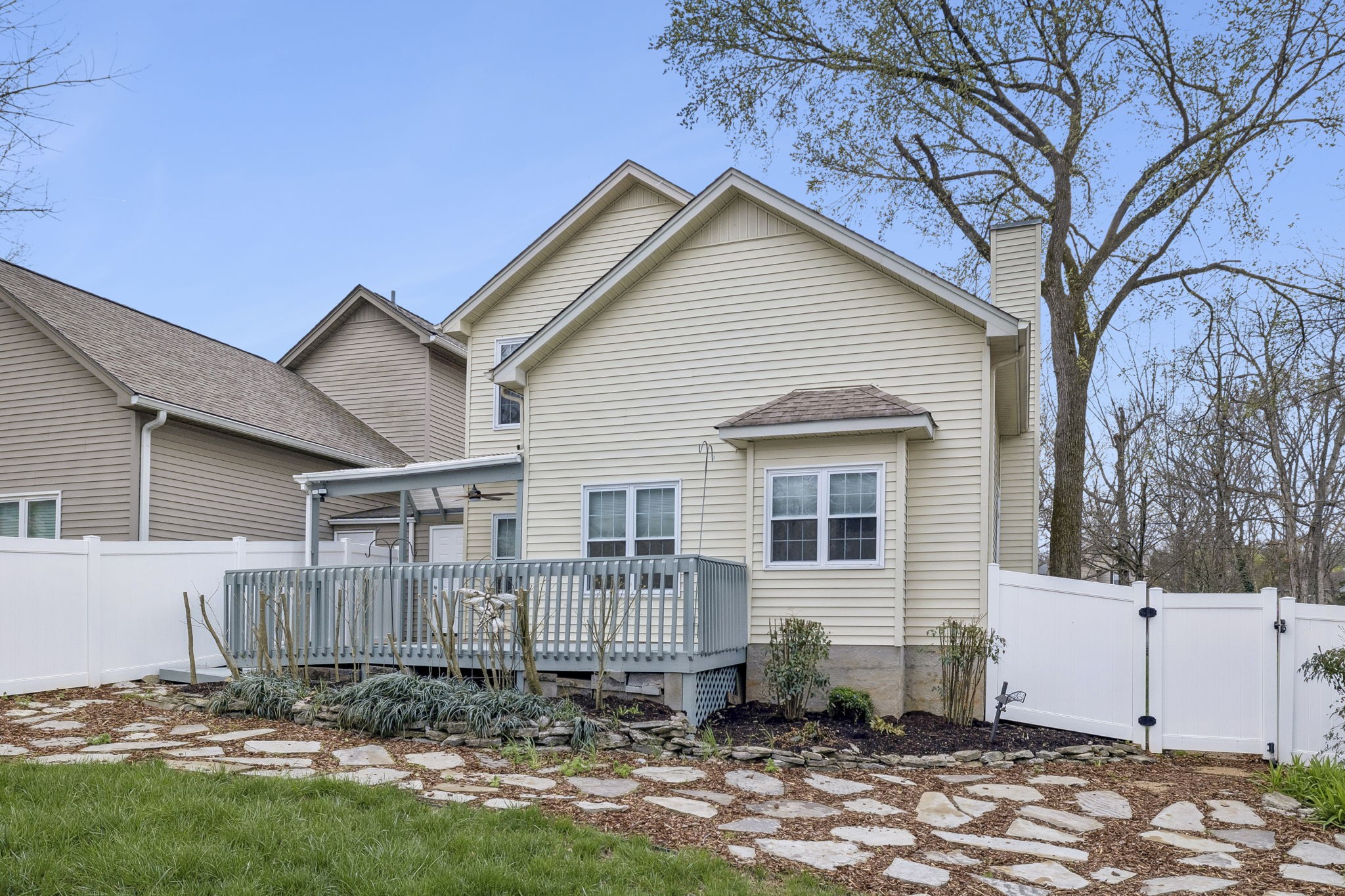 107 Yocum Dr