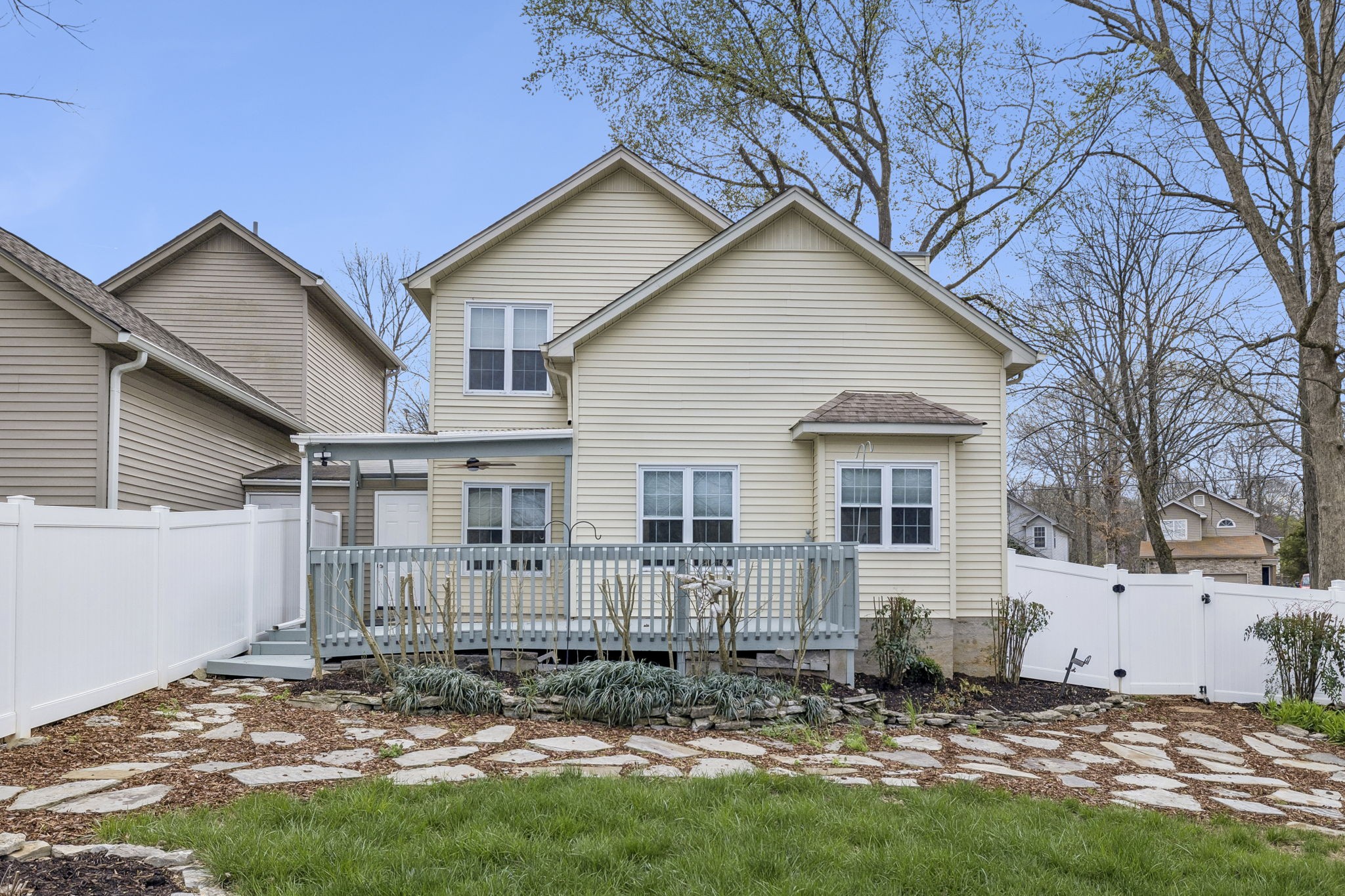107 Yocum Dr