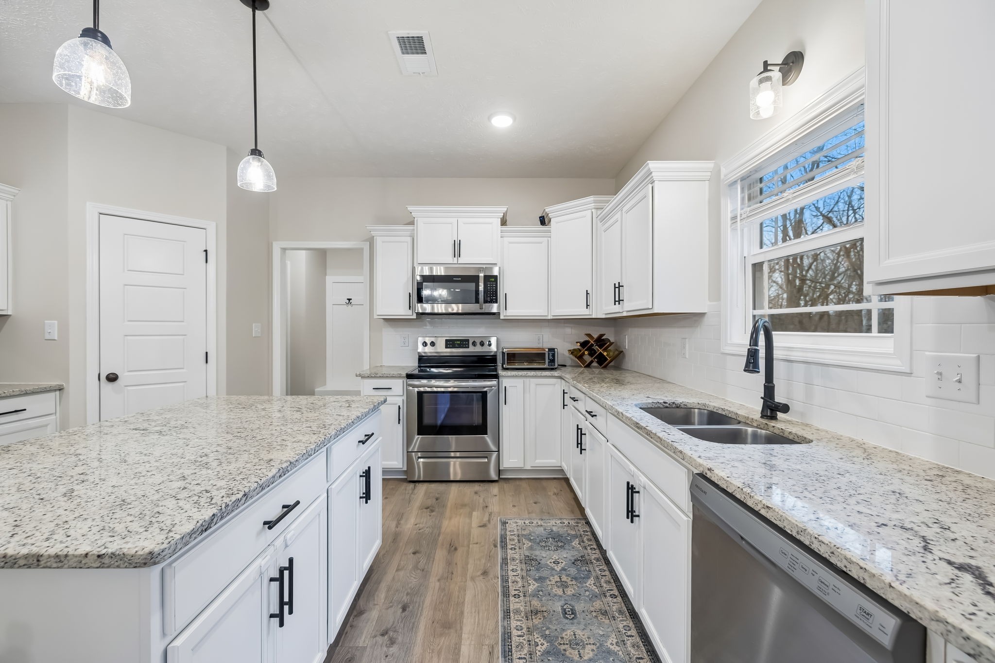 1033 Brightwood Ct