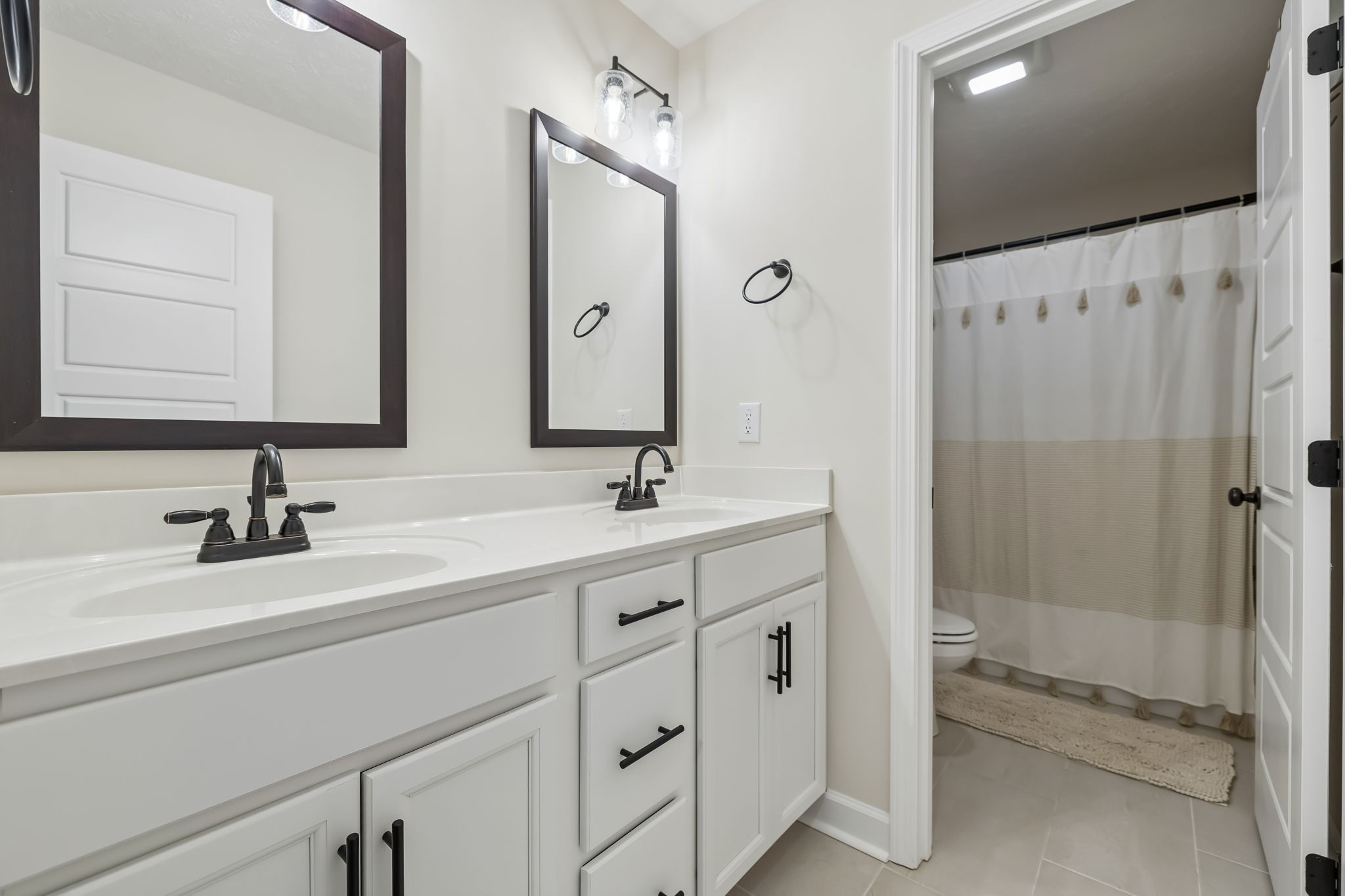 1033 Brightwood Ct
