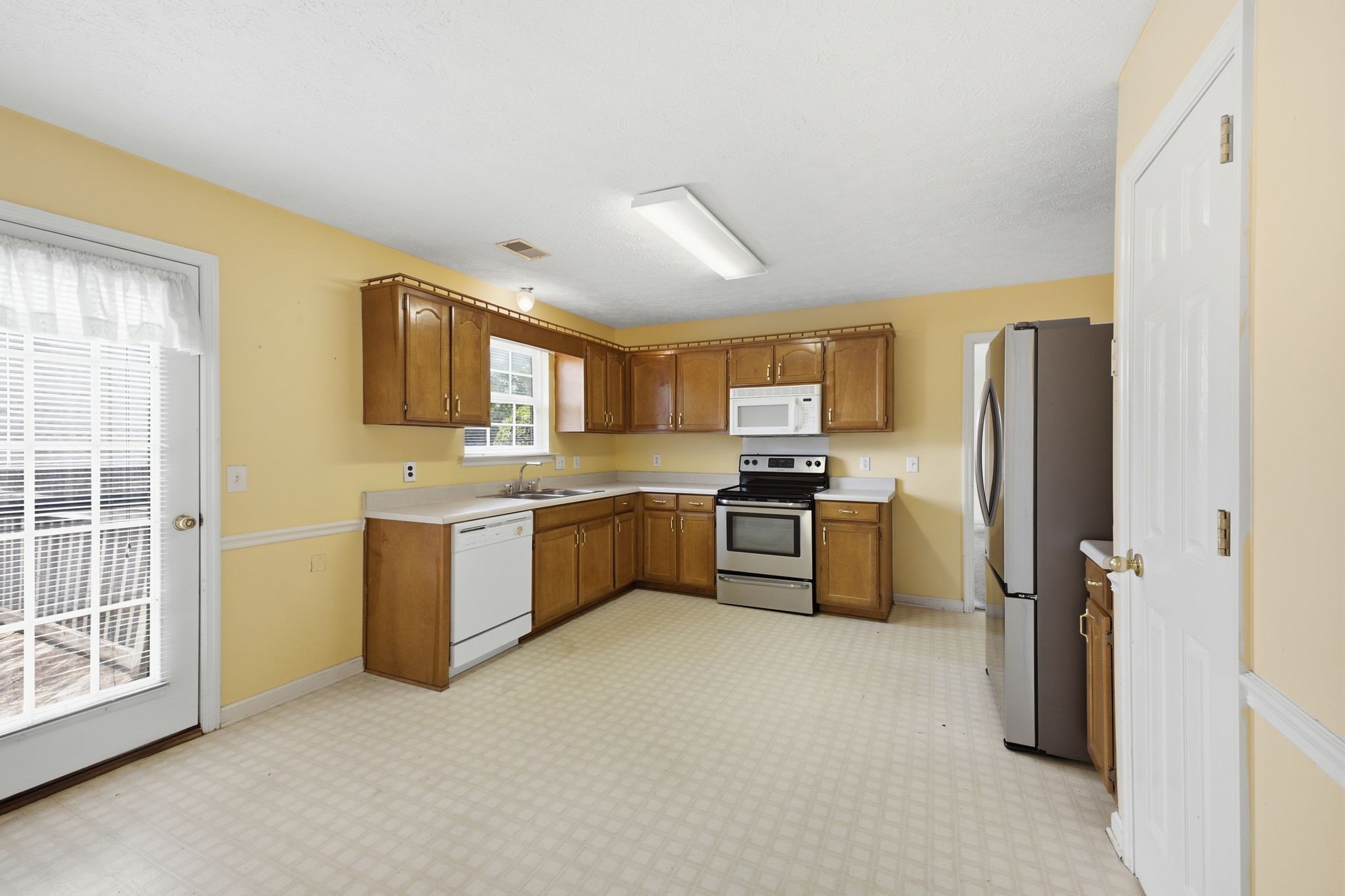 3011 Potts Xing