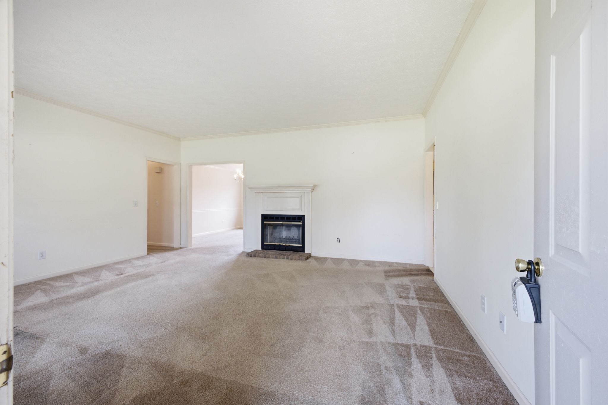 3011 Potts Xing