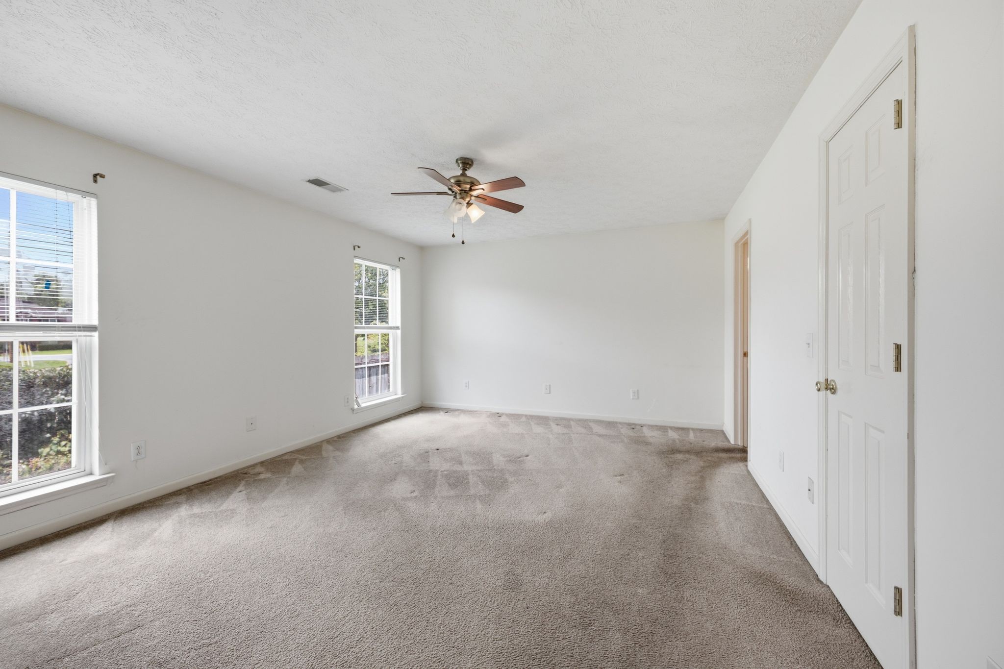 3011 Potts Xing