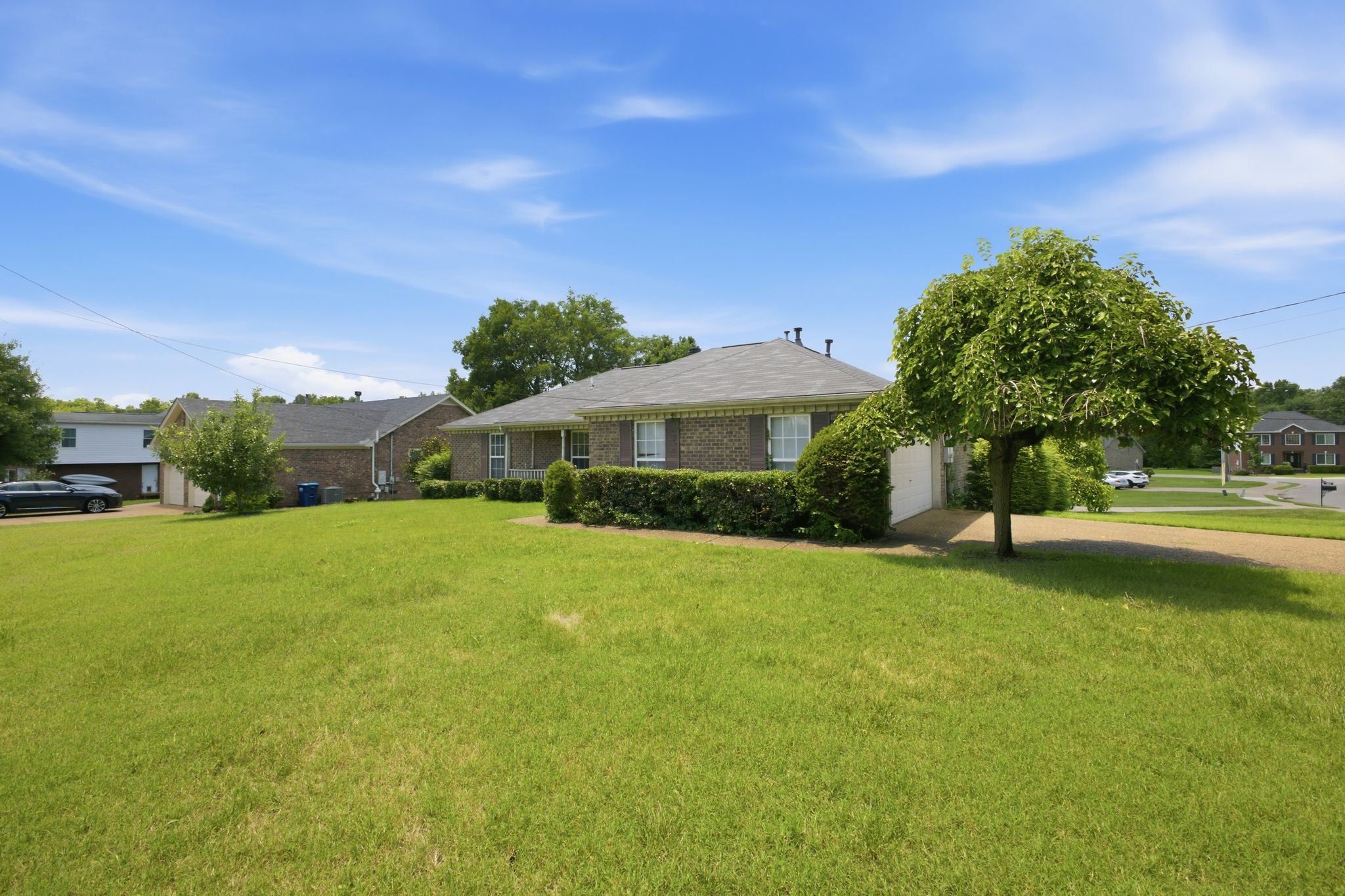 3011 Potts Xing