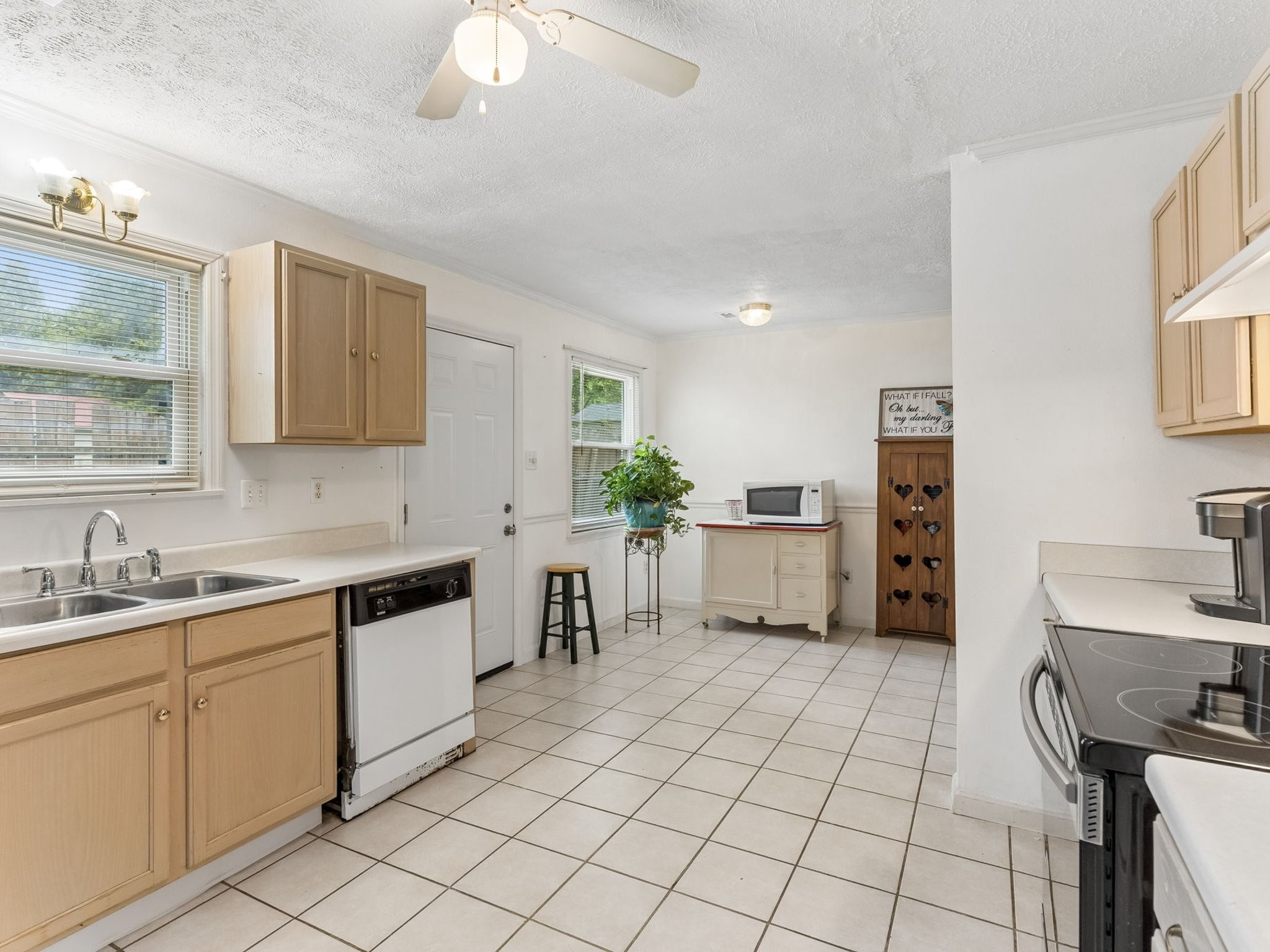 241 Jackson Ave