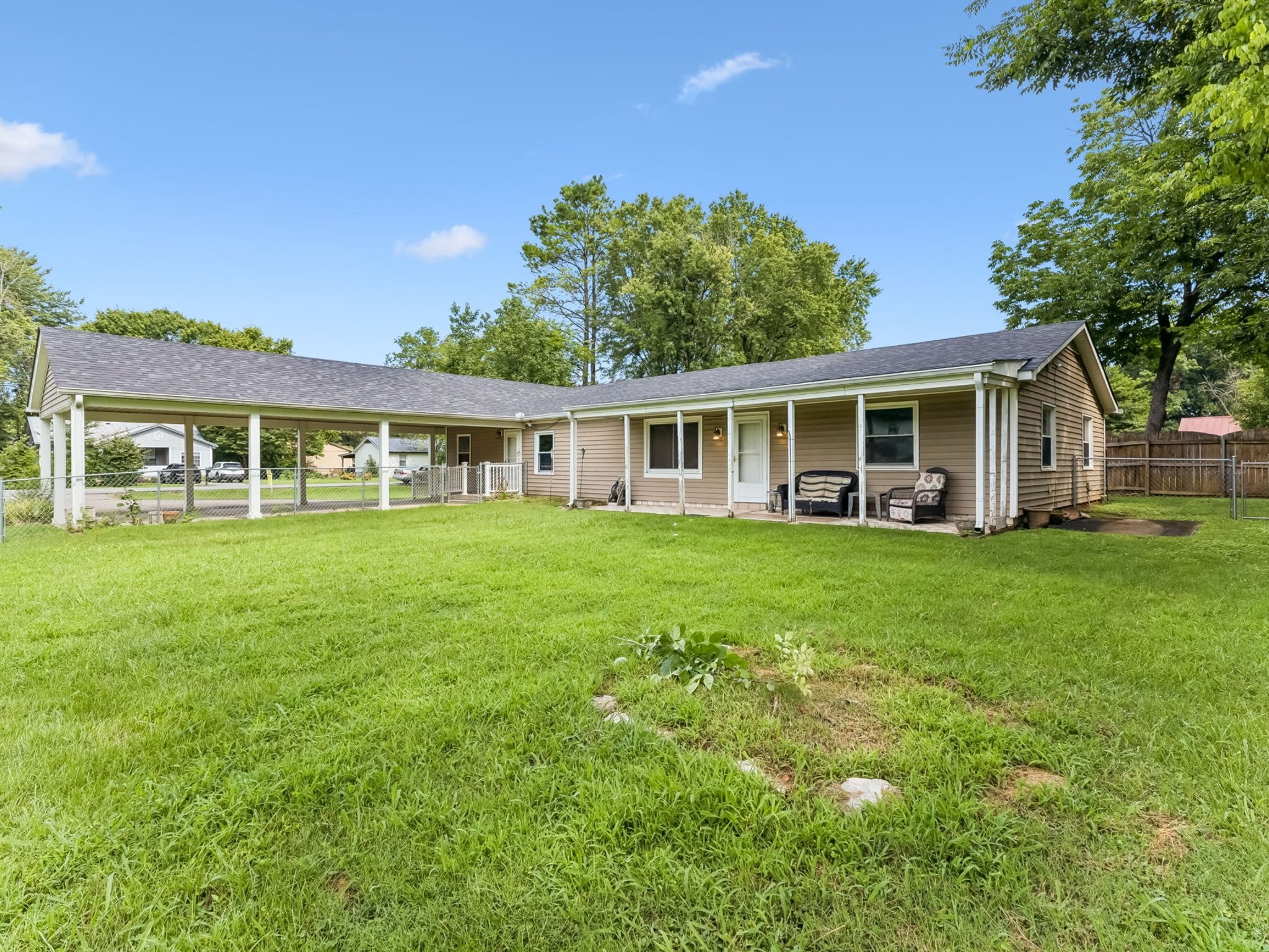 241 Jackson Ave