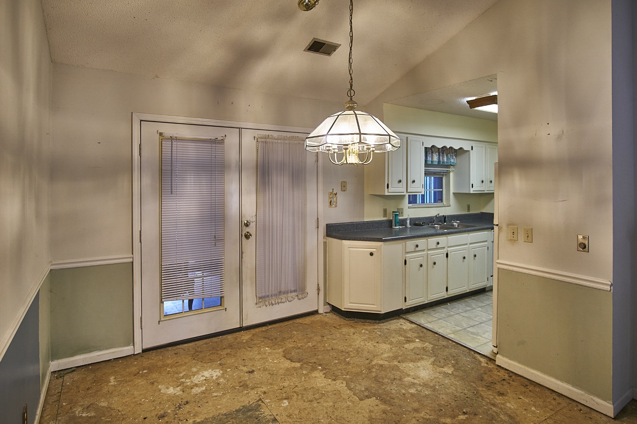 3402 Shakerville Ct