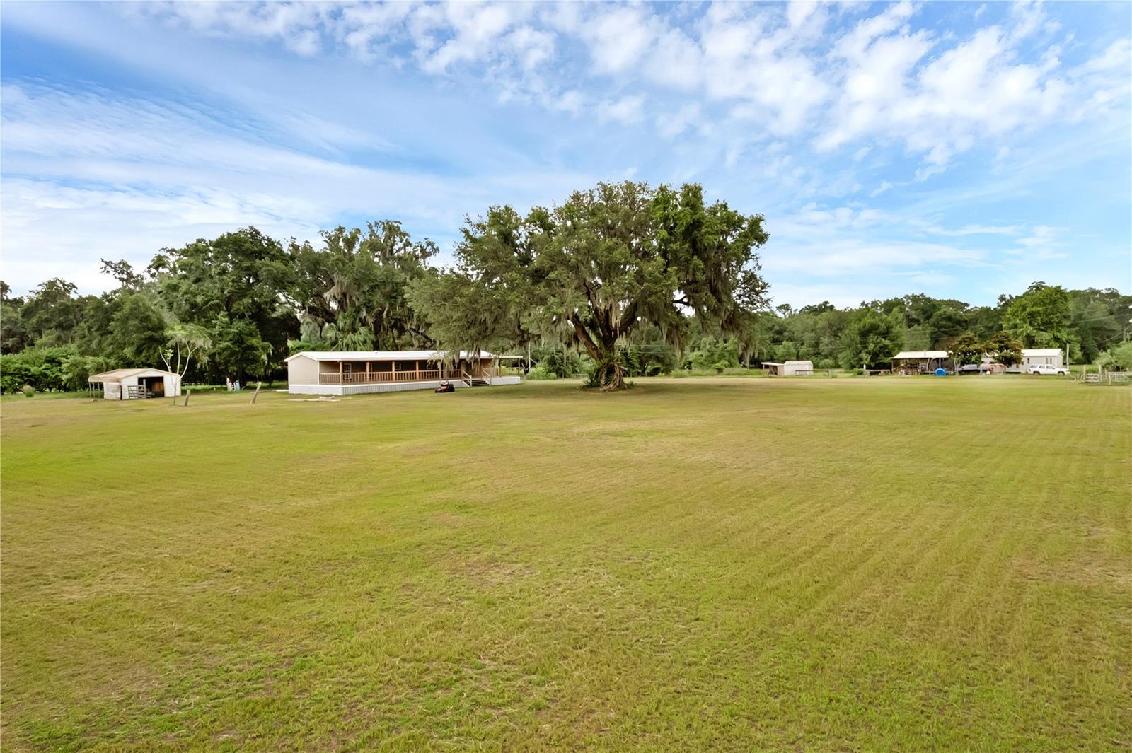 7587 SW 50TH ST