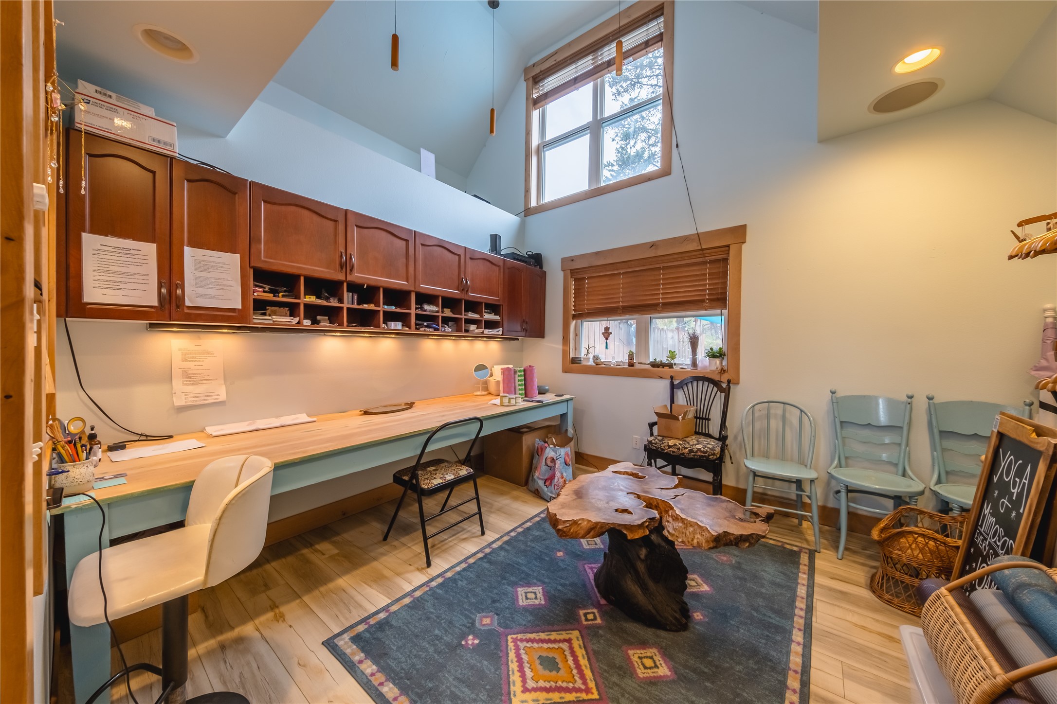 77 Deer Creek Road