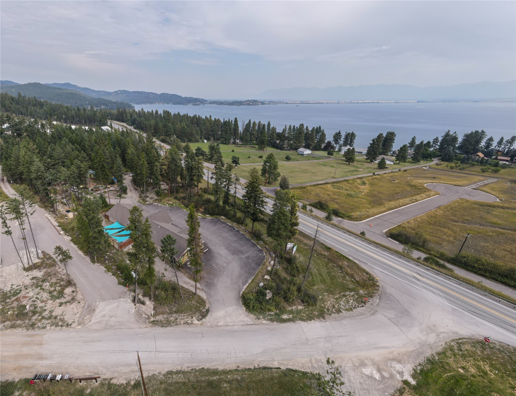 77 Deer Creek Road