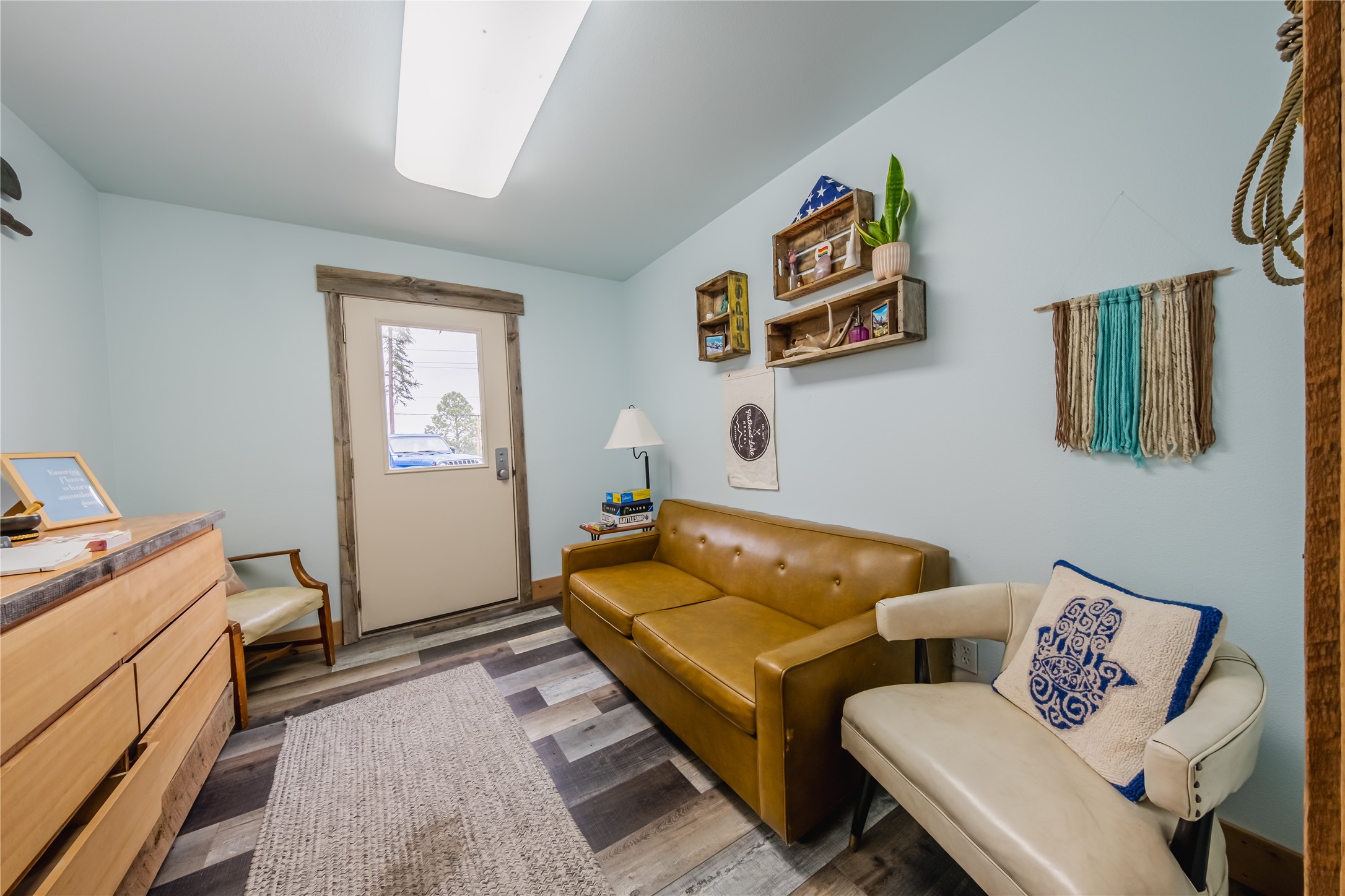 77 Deer Creek Road