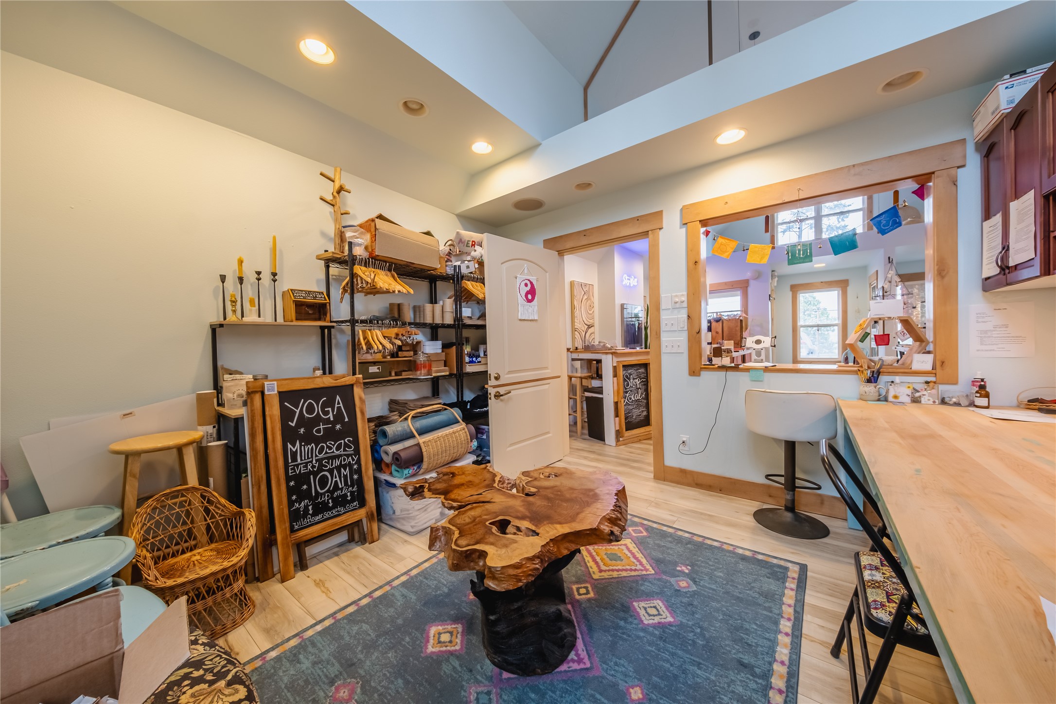 77 Deer Creek Road