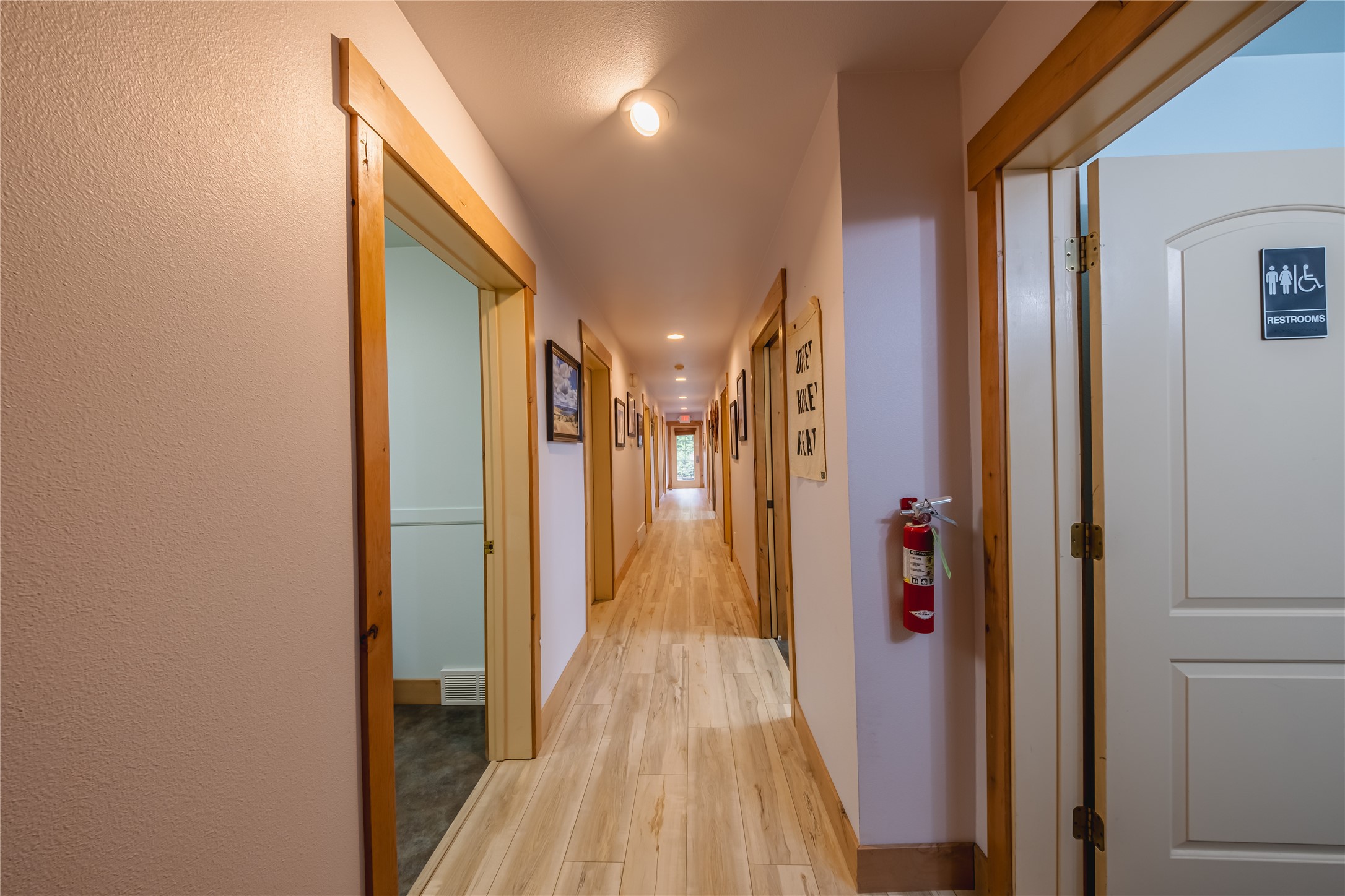 77 Deer Creek Road