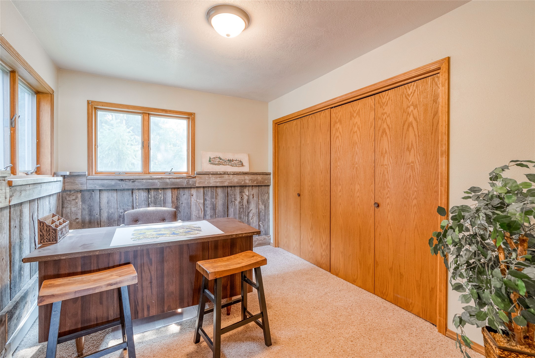 7450 Highway 2 E