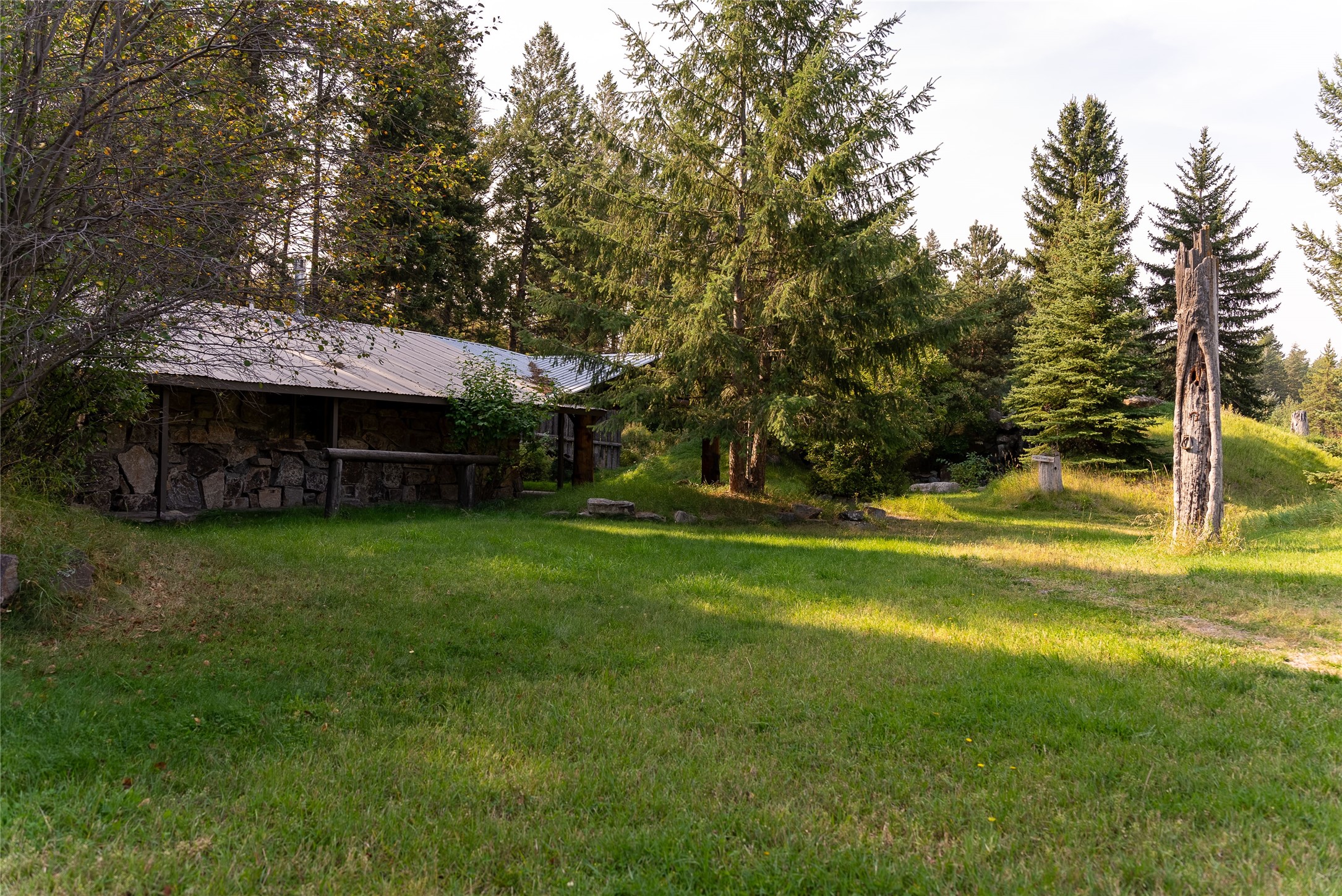 7450 Highway 2 E