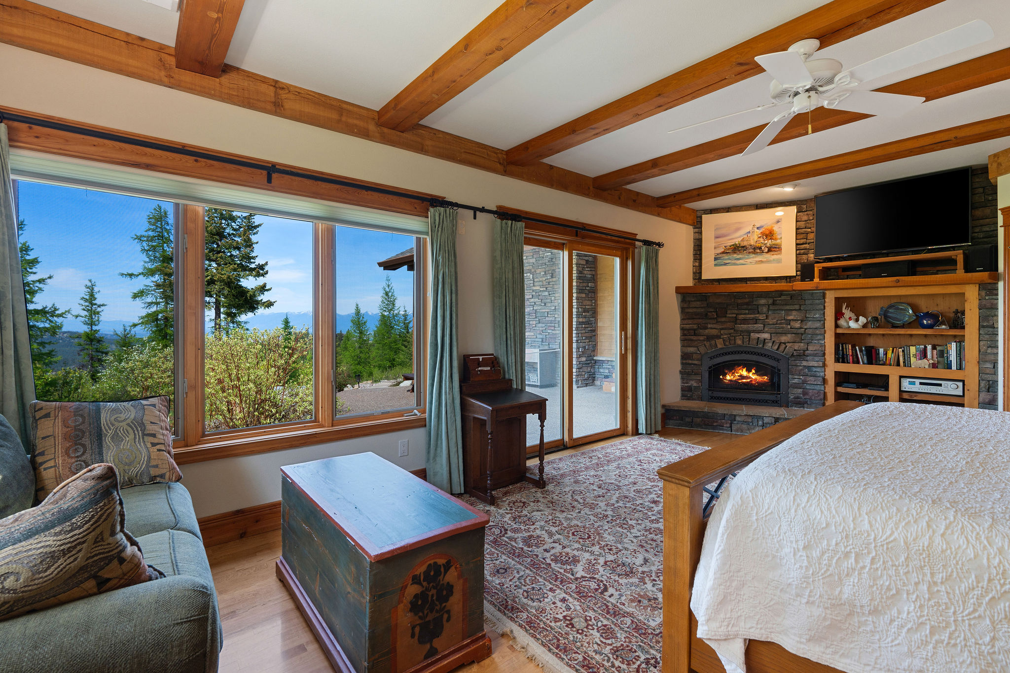 550 Blacktail Heights