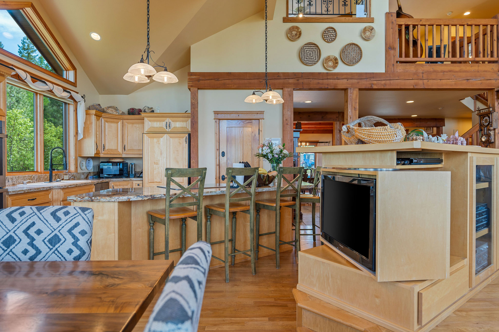 550 Blacktail Heights