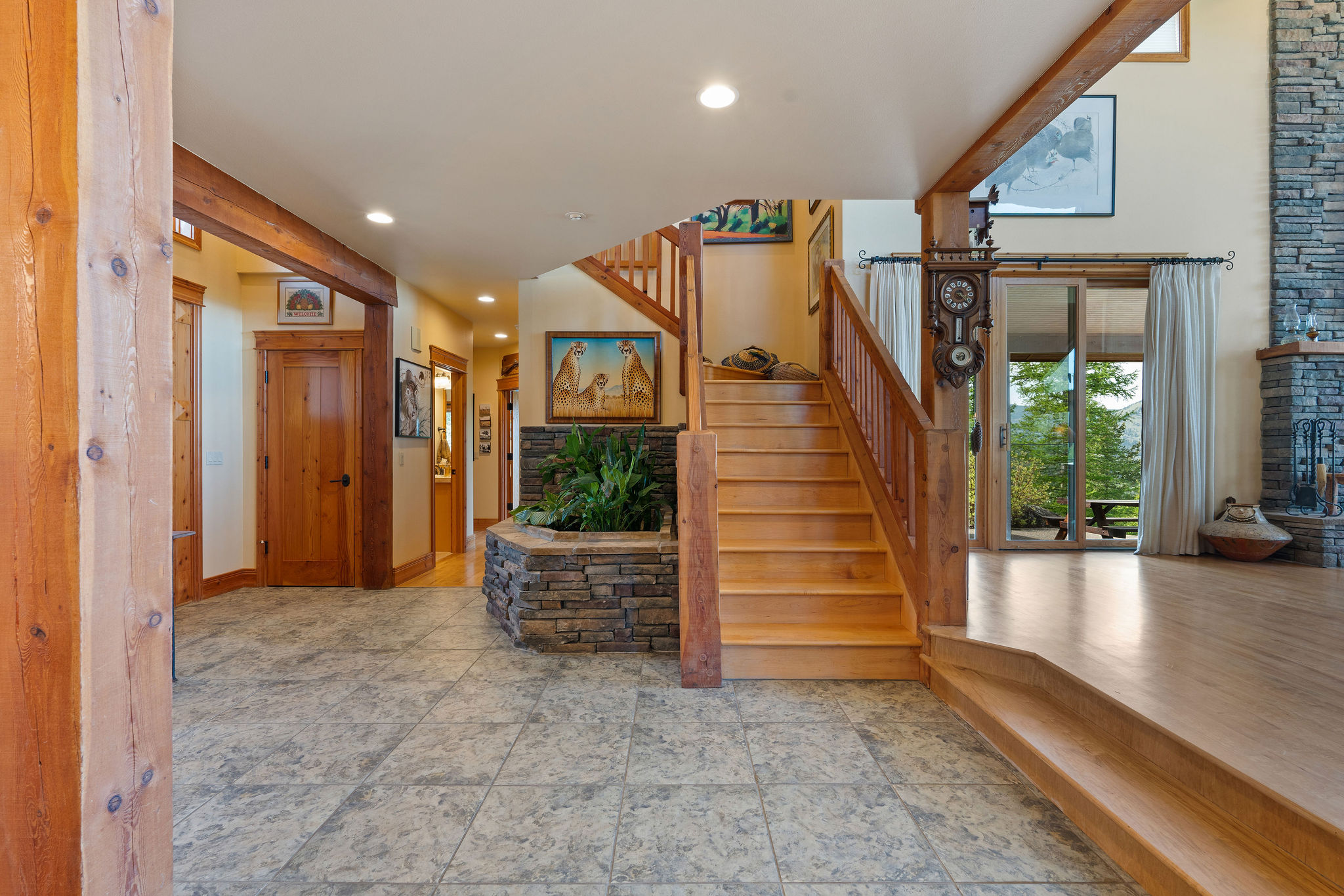 550 Blacktail Heights