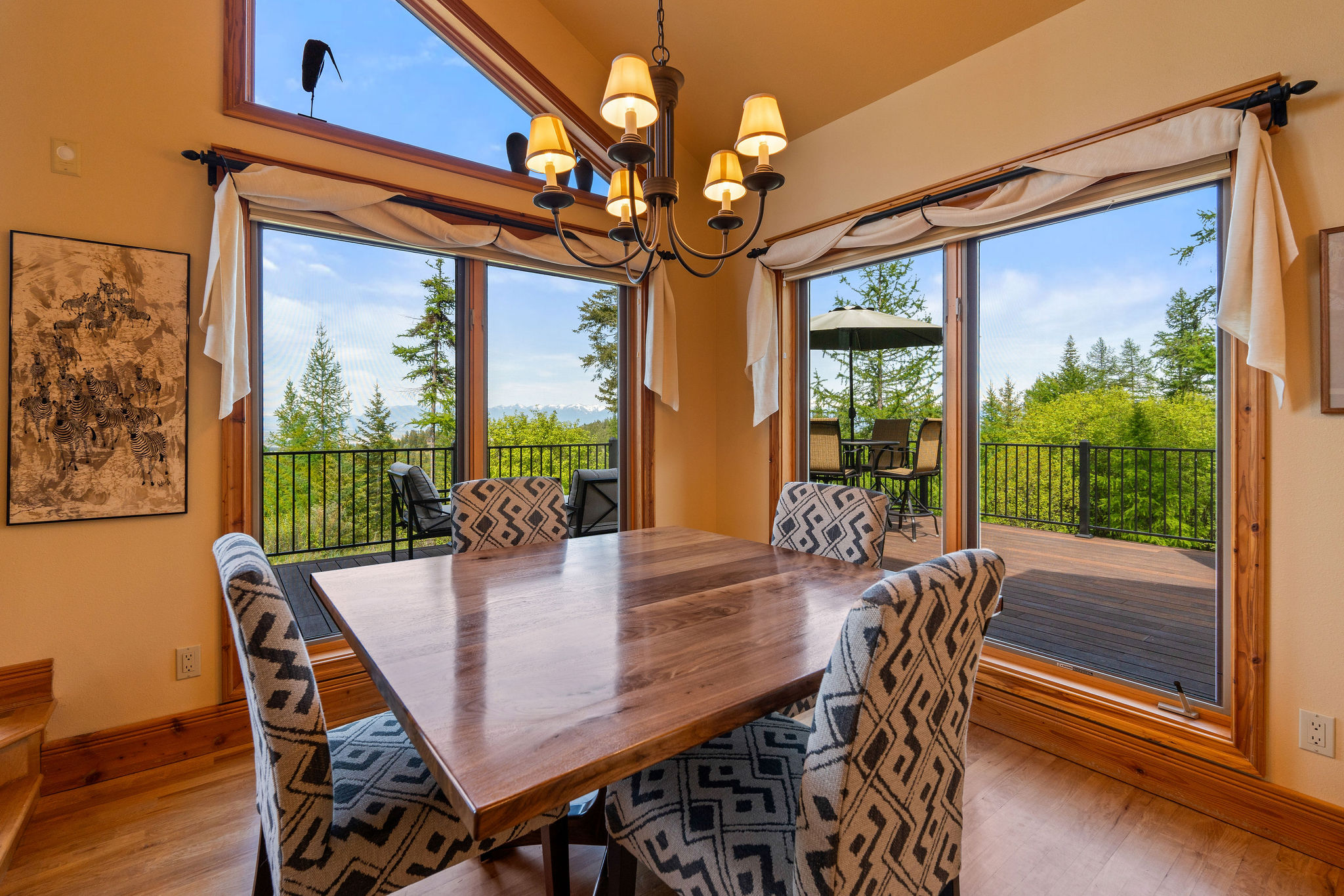 550 Blacktail Heights