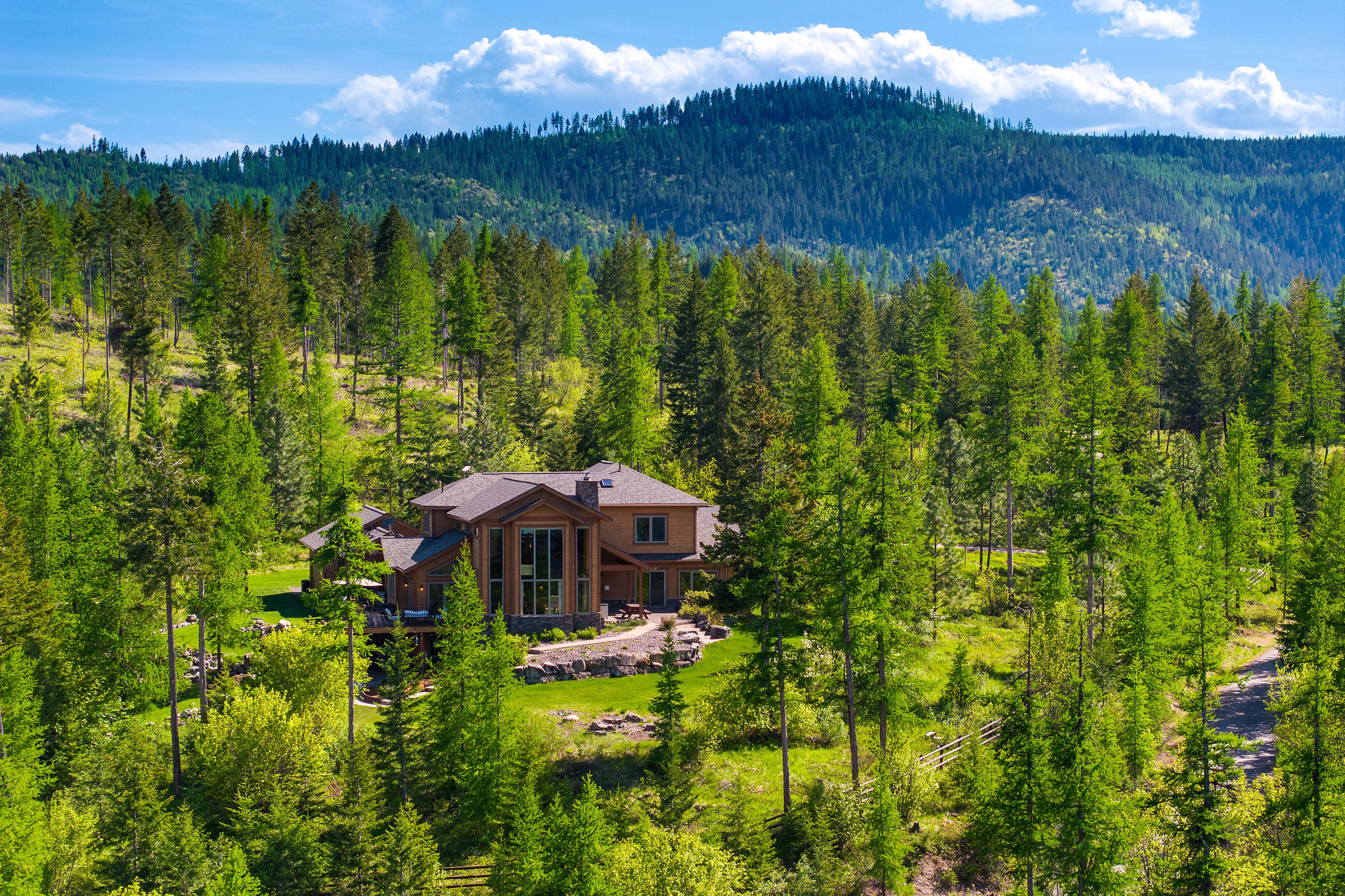550 Blacktail Heights