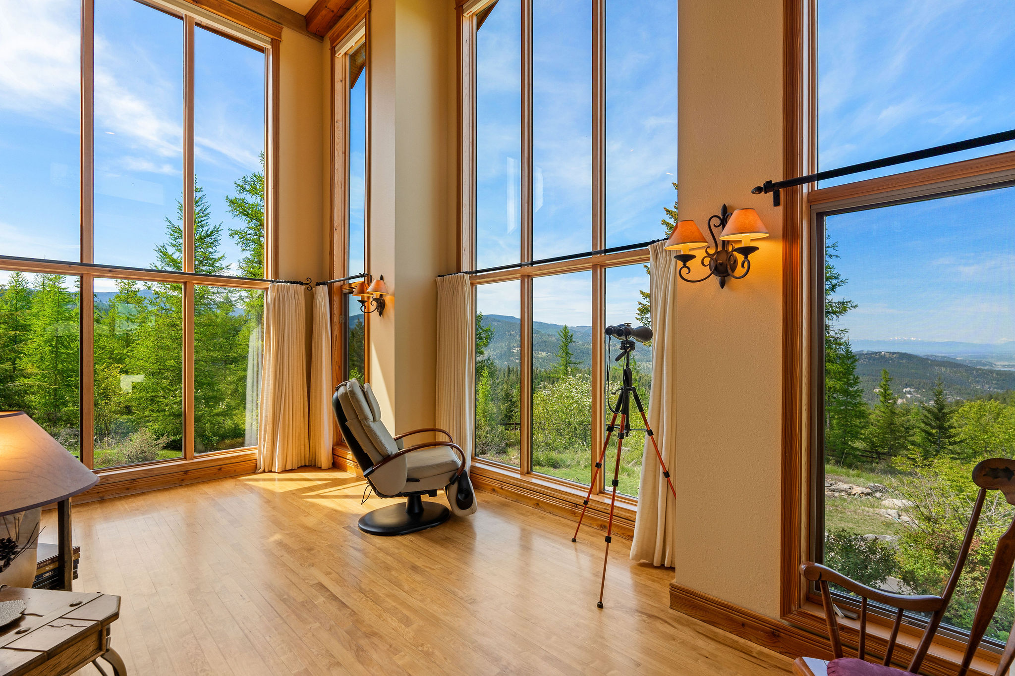 550 Blacktail Heights