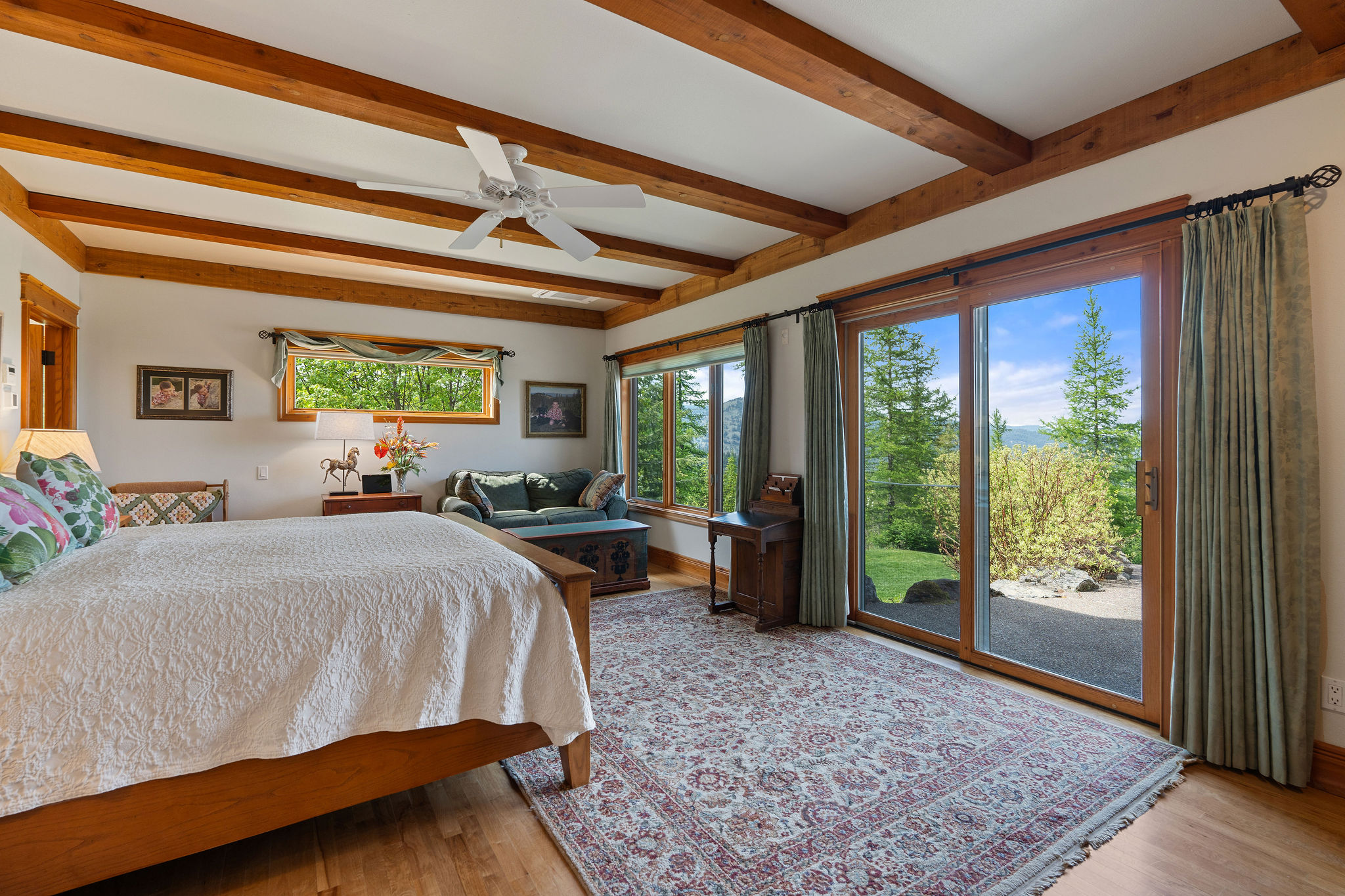 550 Blacktail Heights