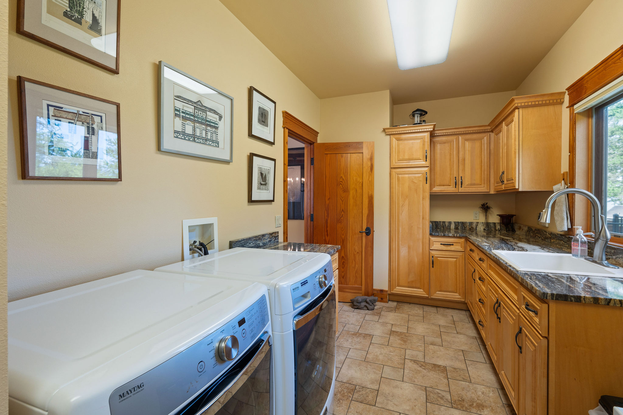 550 Blacktail Heights