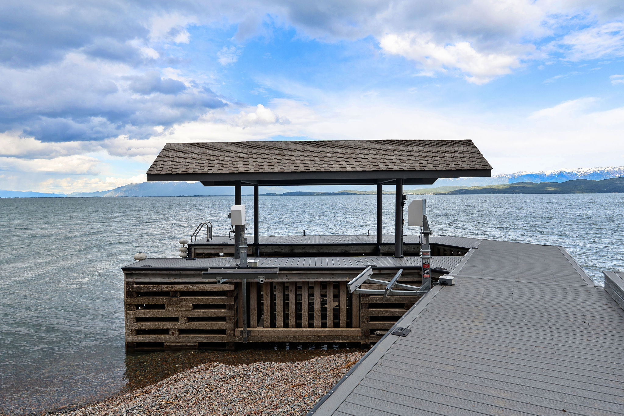 275 Tamarack Terrace