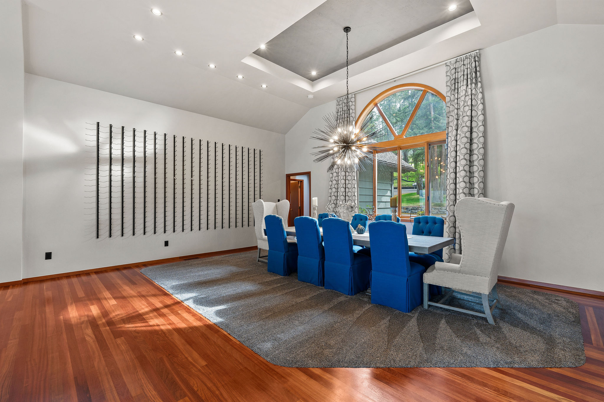 275 Tamarack Terrace