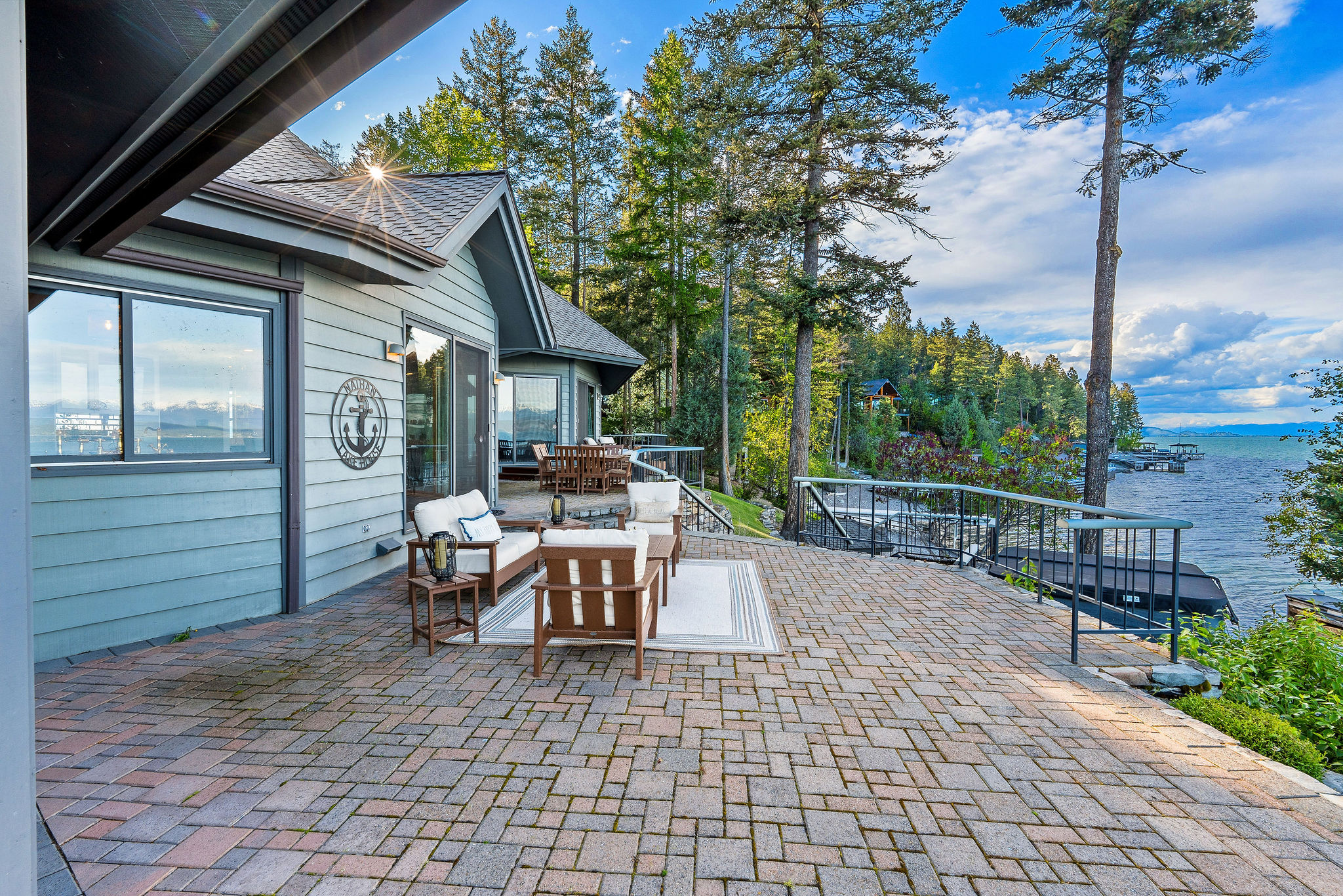 275 Tamarack Terrace