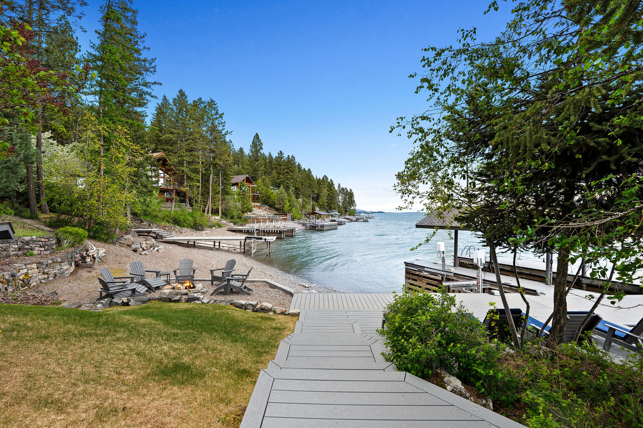 275 Tamarack Terrace